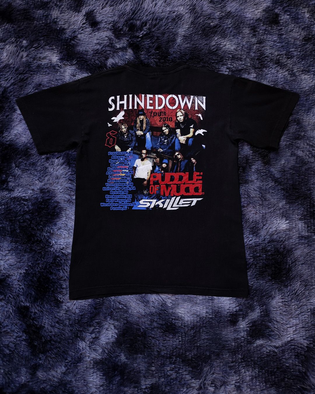 Band Tees 2010 Shinedown & Puddle Of Mudd tour tee Size US M / EU 48-50 / 2 - 4 Thumbnail