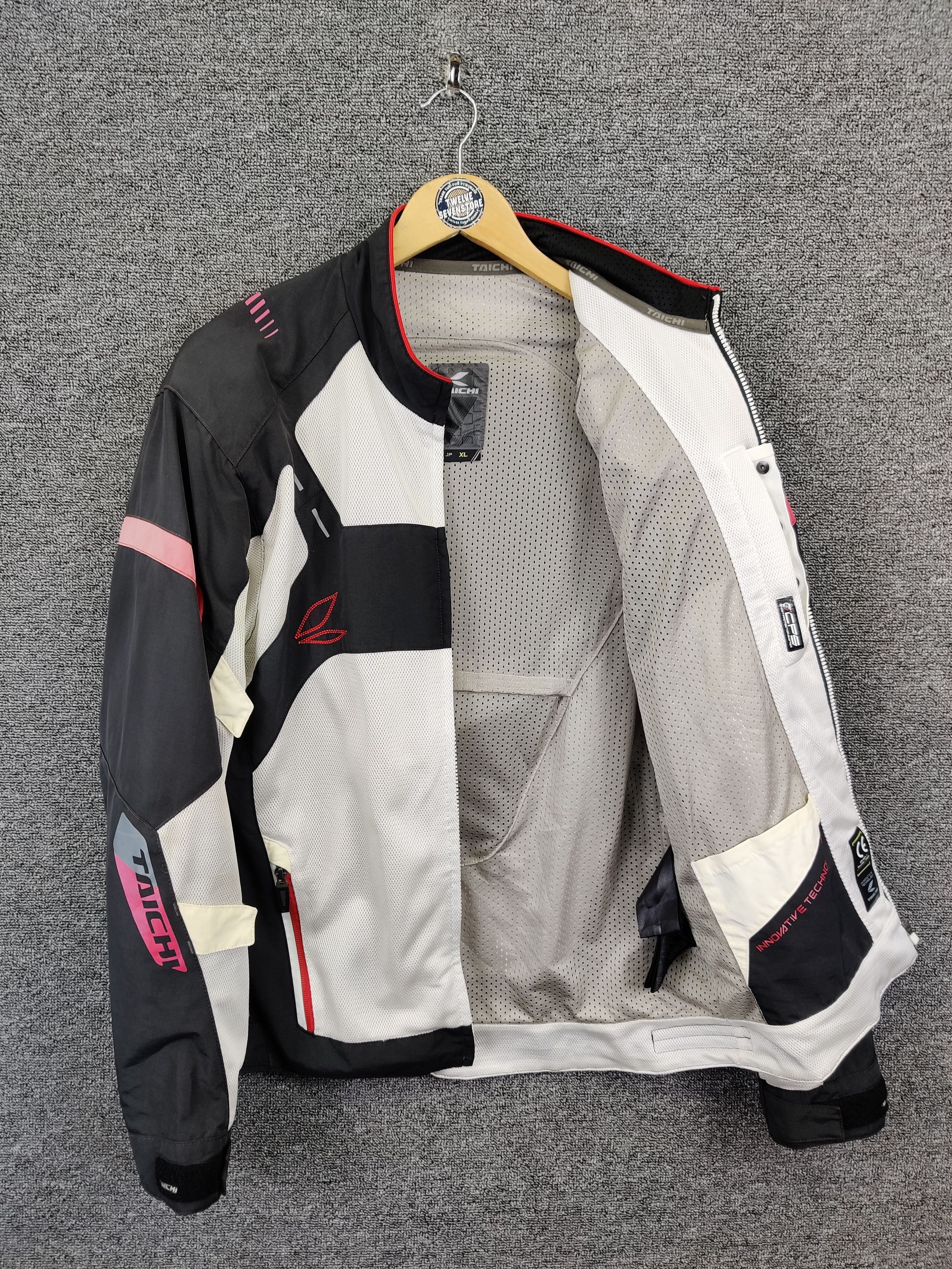 Sports Specialties Vintage Rs Taichi Racing Motorcycle Biker Jacket Padding Size US XL / EU 56 / 4 - 12 Thumbnail