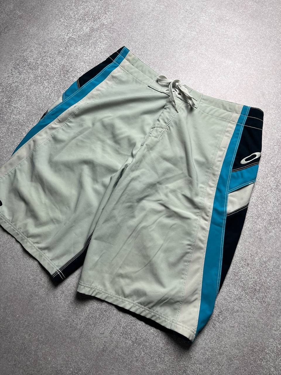 Oakley × Vintage Vintage Oakley Grey Summer Shorts 36 Size US 36 / EU 52 - 4 Thumbnail