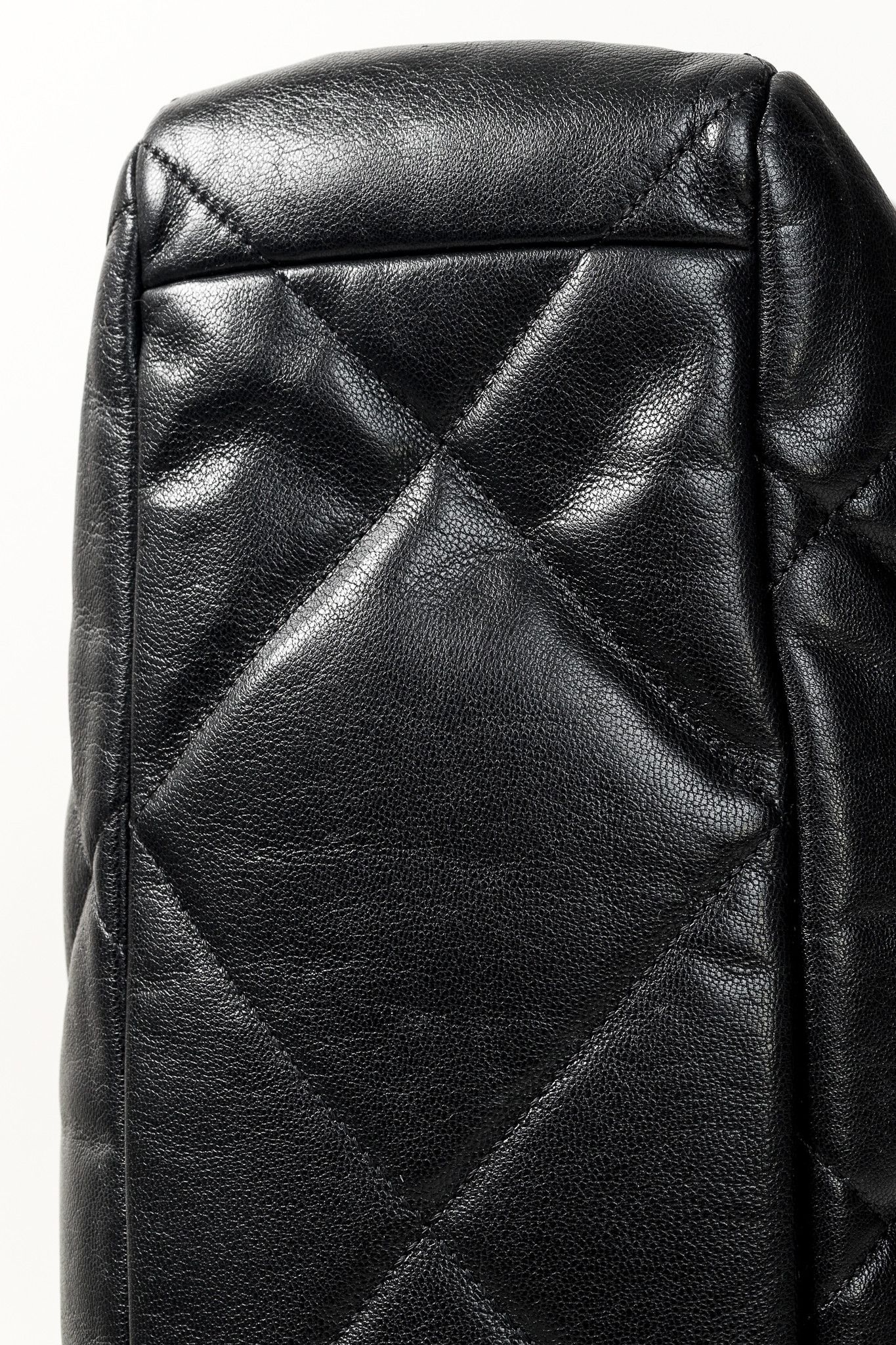 Chanel Chanel Maxi 19 Large Two-Tone Chain Black Leather Flap Bag Size ONE SIZE - 6 Thumbnail