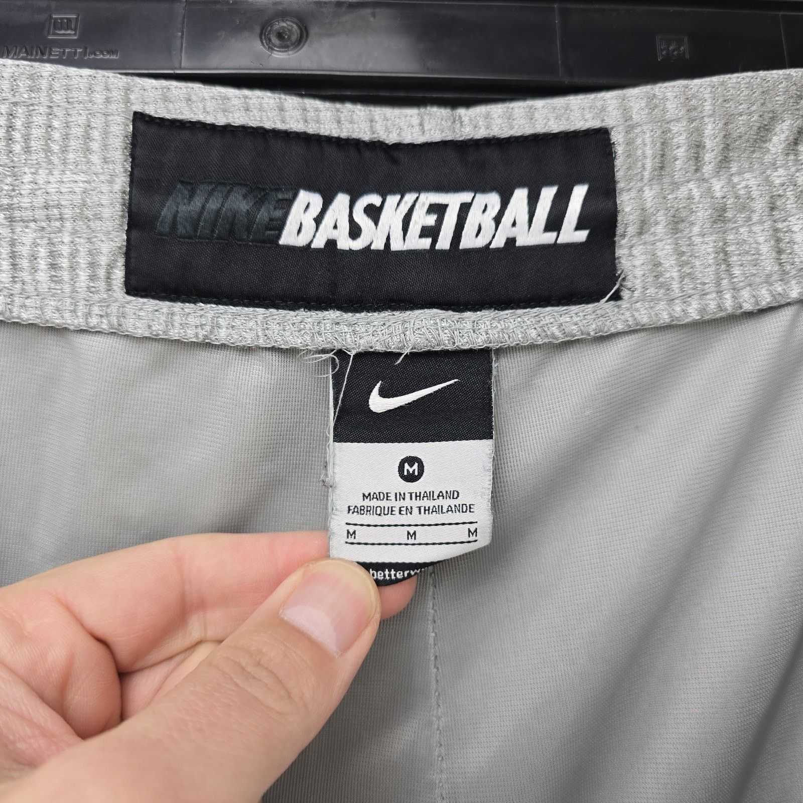 Nike Vintage Nike Basketball Shorts Medium Shiny Dazzle Silky Y2K Size US 36 / EU 52 - 5 Thumbnail