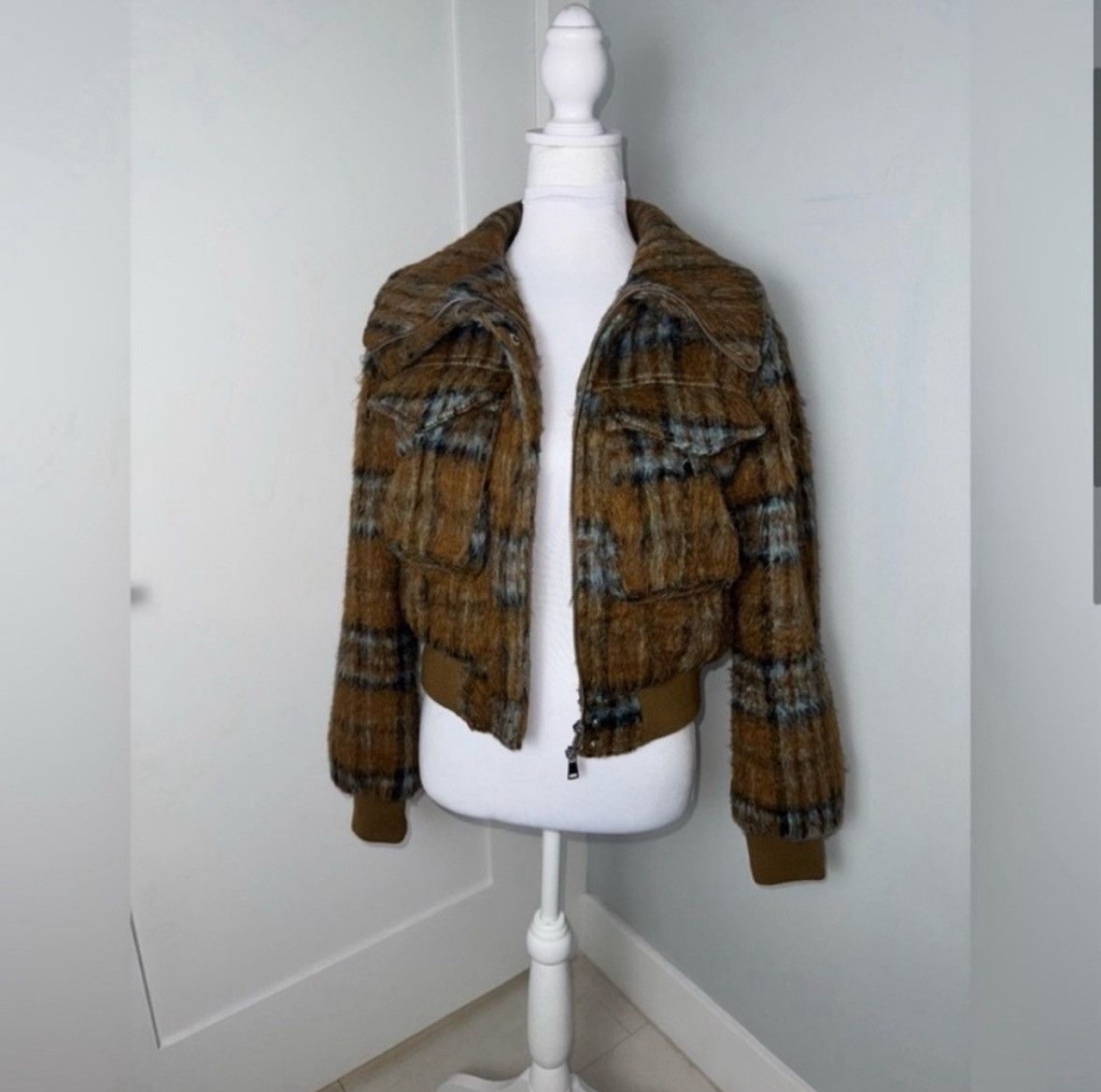 7 For All Mankind 7 For All Mankind Alicia Plaid Bomber Jacket/MEDIUM Size M / US 6-8 / IT 42-44 - 3 Thumbnail