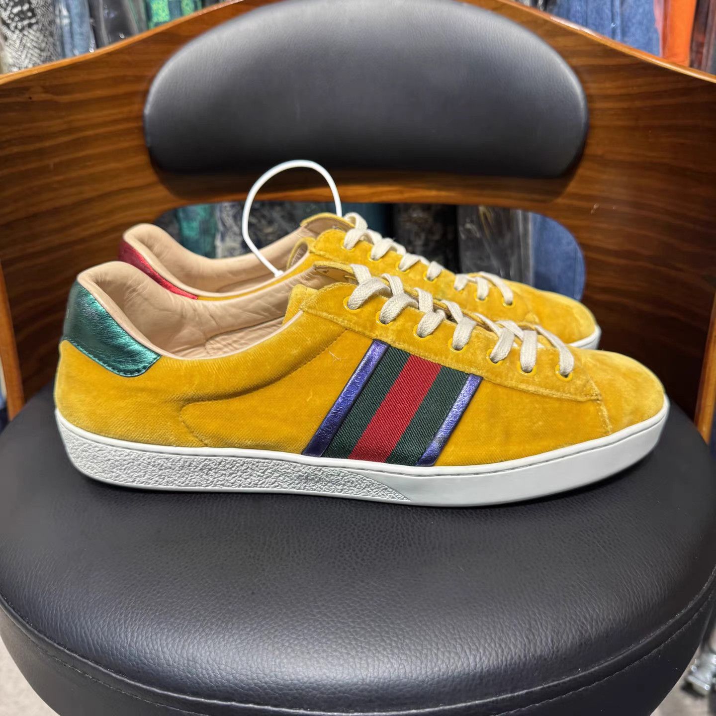 Gucci Gucci Yellow Web Stripe Sneakers K15 Size US 9 / EU 42 - 4 Thumbnail