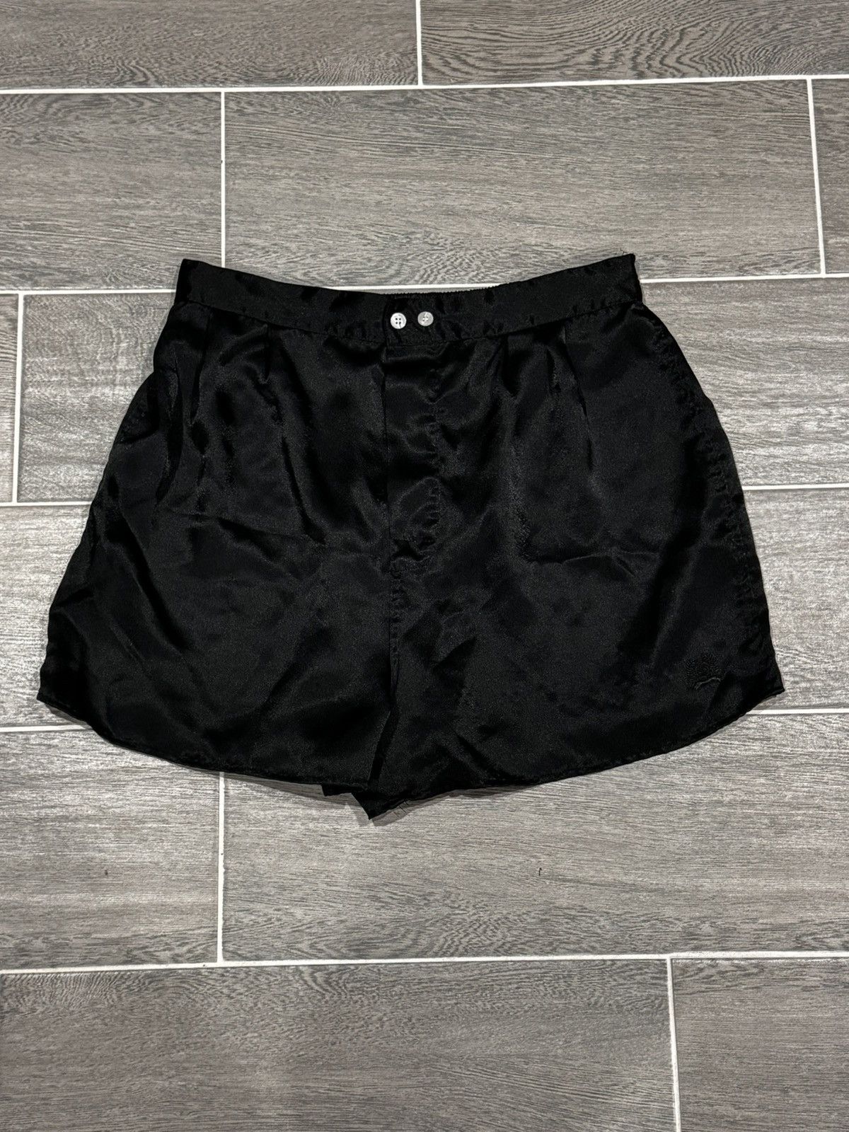 Dior MINISKIRT SHORTS 関税込 ディオールの期間限定割引 Dior】ディオール ☆ フレア ミニスカート ブラック 送料込
