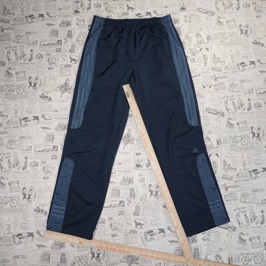 Adidas Medium - Vintage Y2K Adidas stripe soccer 2000s sweatpants Size US 30 / EU 46 - 2 Thumbnail