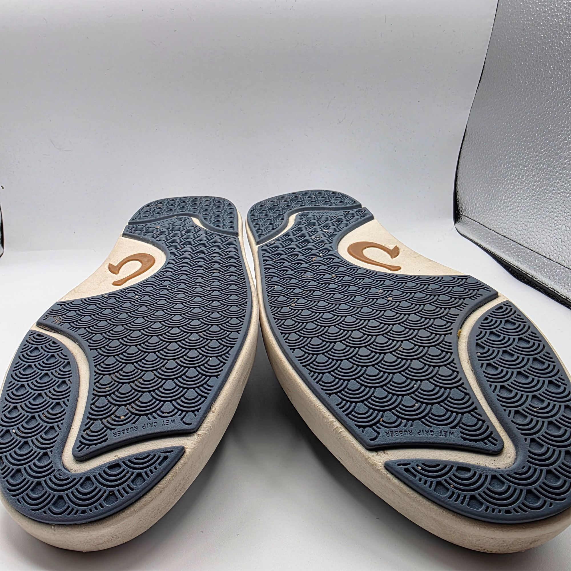 Olukai Olukai Lae'ahi Lole Mens Size 9.5 Blue Slip On Sneaker Shoes Size US 9.5 / EU 42-43 - 11 Thumbnail