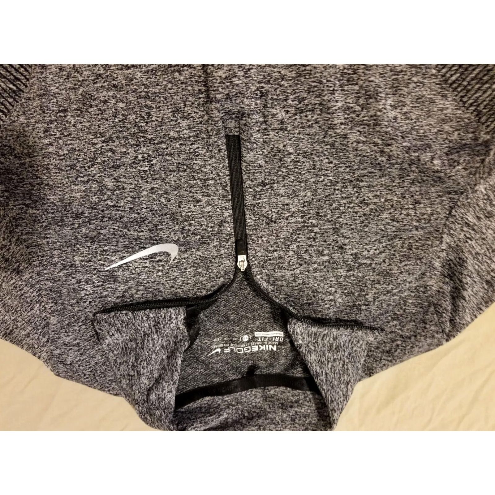Nike Womens Nike Shirt XS Gray Long Sleeve Athletic Half Zip Size XS / US 0-2 / IT 36-38 - 5 Thumbnail