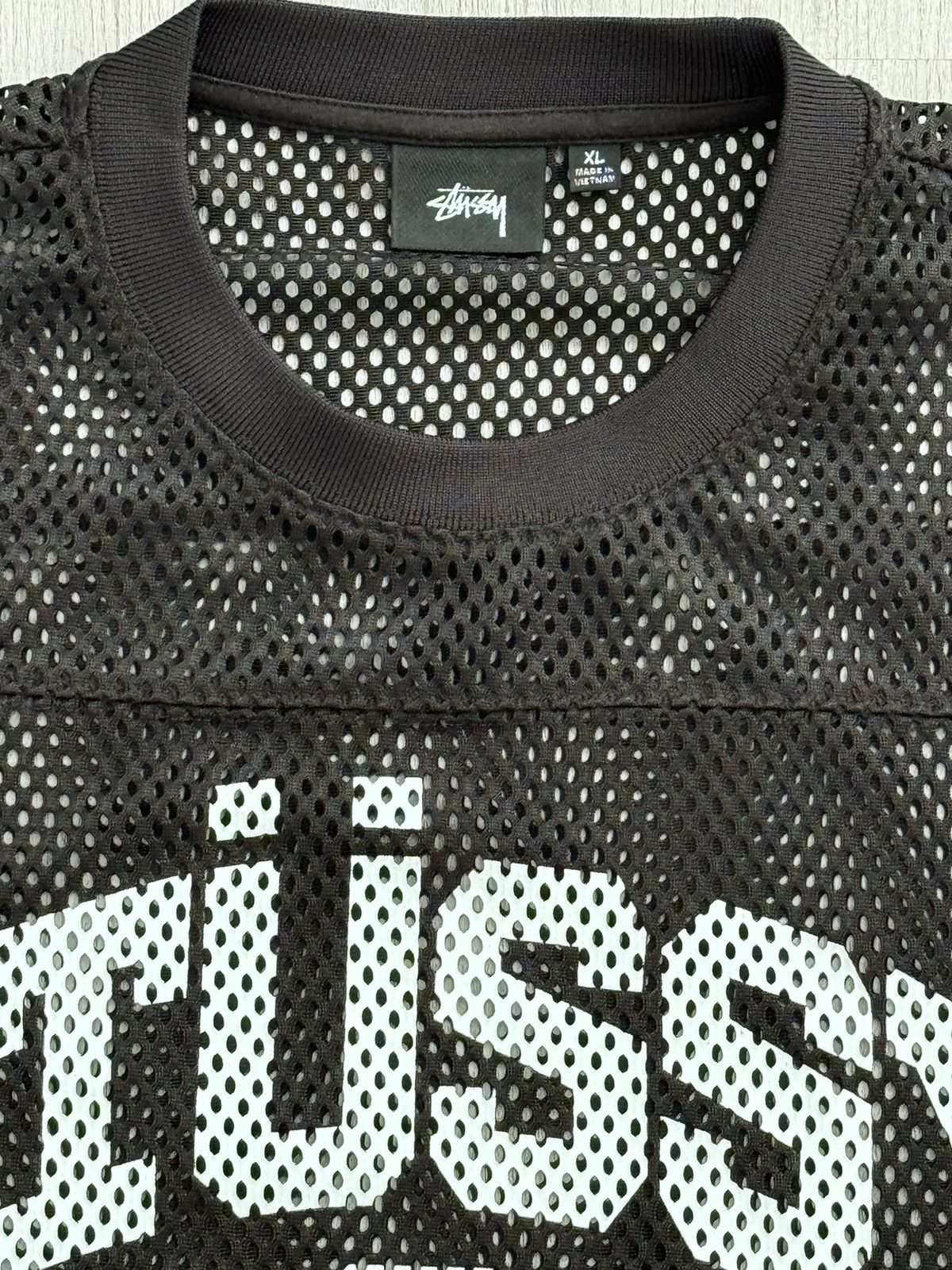 シャツ Stussy Cropped Mesh Football Jersey SU24 Stussy Stussy Cropped Mesh Logo Football Jersey SU24 | Grailed