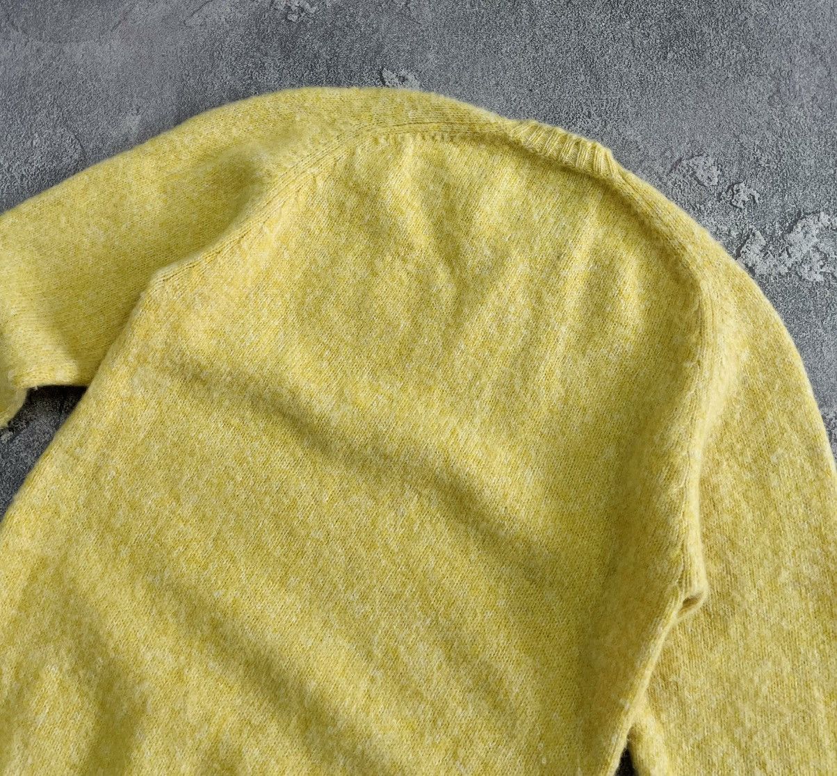 Howlin' Howlin’ Shaggy Bear Yellow Sweater 100% Pure Wool Scotland Size US M / EU 48-50 / 2 - 12 Thumbnail