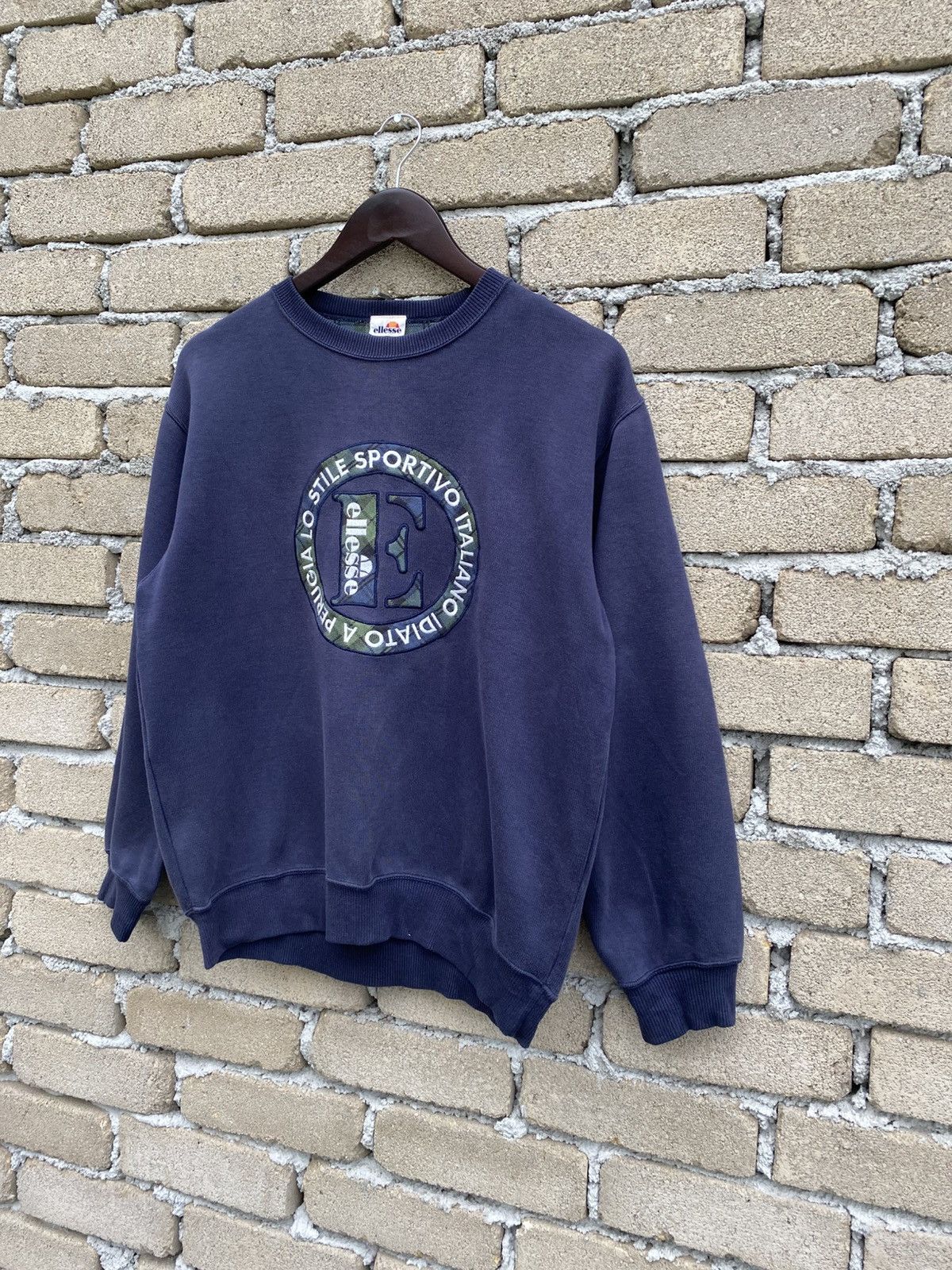 Ellesse Vintage Ellesse Perugia Italia Sweatshirt Size L / US 10 / IT 46 - 4 Thumbnail