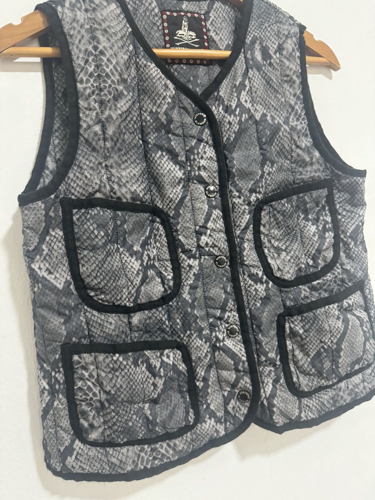 Hysteric Glamour × Japanese Brand × Vintage Hysteric Glamour Snake Skin Design Primaloft Vest Size US S / EU 44-46 / 1 - 2 Thumbnail
