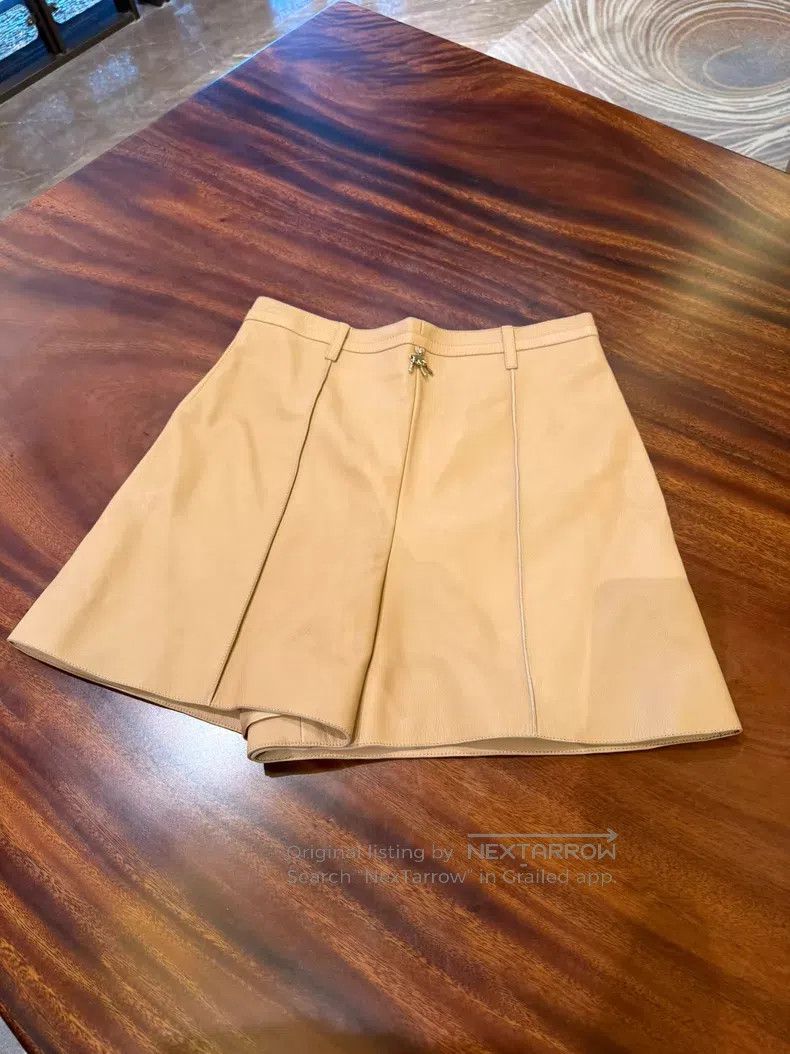 Hermes Hermes Leather Shorts Size 25" / US 0 / IT 36 - 1 Thumbnail