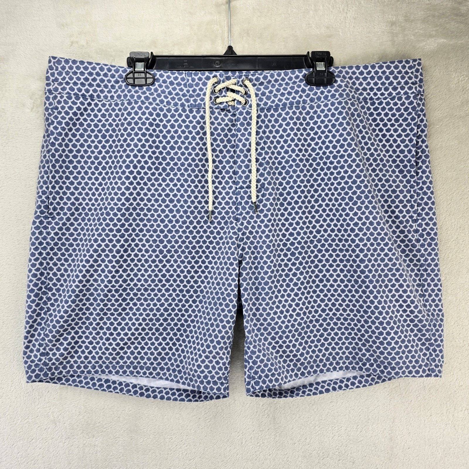 Faherty Faherty Classic Boardshort Fishscale Batik Men's Size 40 Size US 40 / EU 56 - 1 Thumbnail