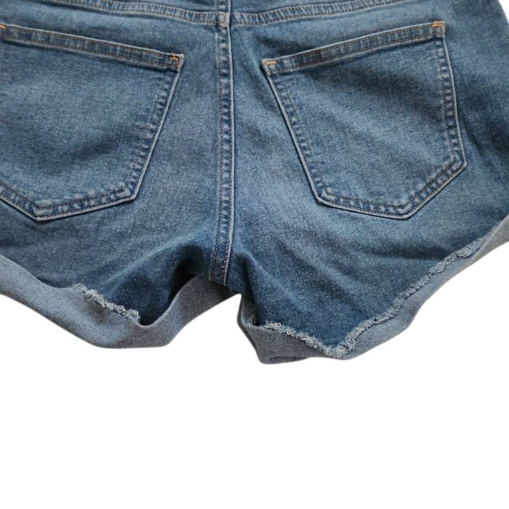 H&M H&M Women's Size 6 Rolled Cuff Shorts Size 28" / US 6 / IT 42 - 4 Thumbnail