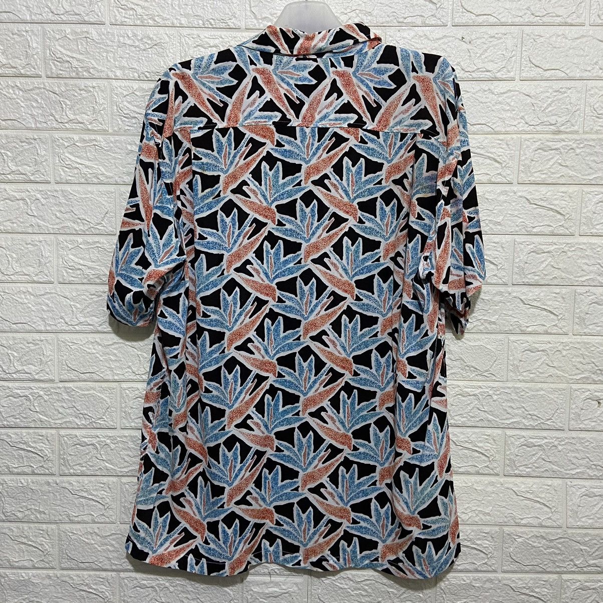 Designer × Yves Saint Laurent Rare 🔥 Yves Saint Laurent Silk Bowling Shirt Size US L / EU 52-54 / 3 - 2 Thumbnail