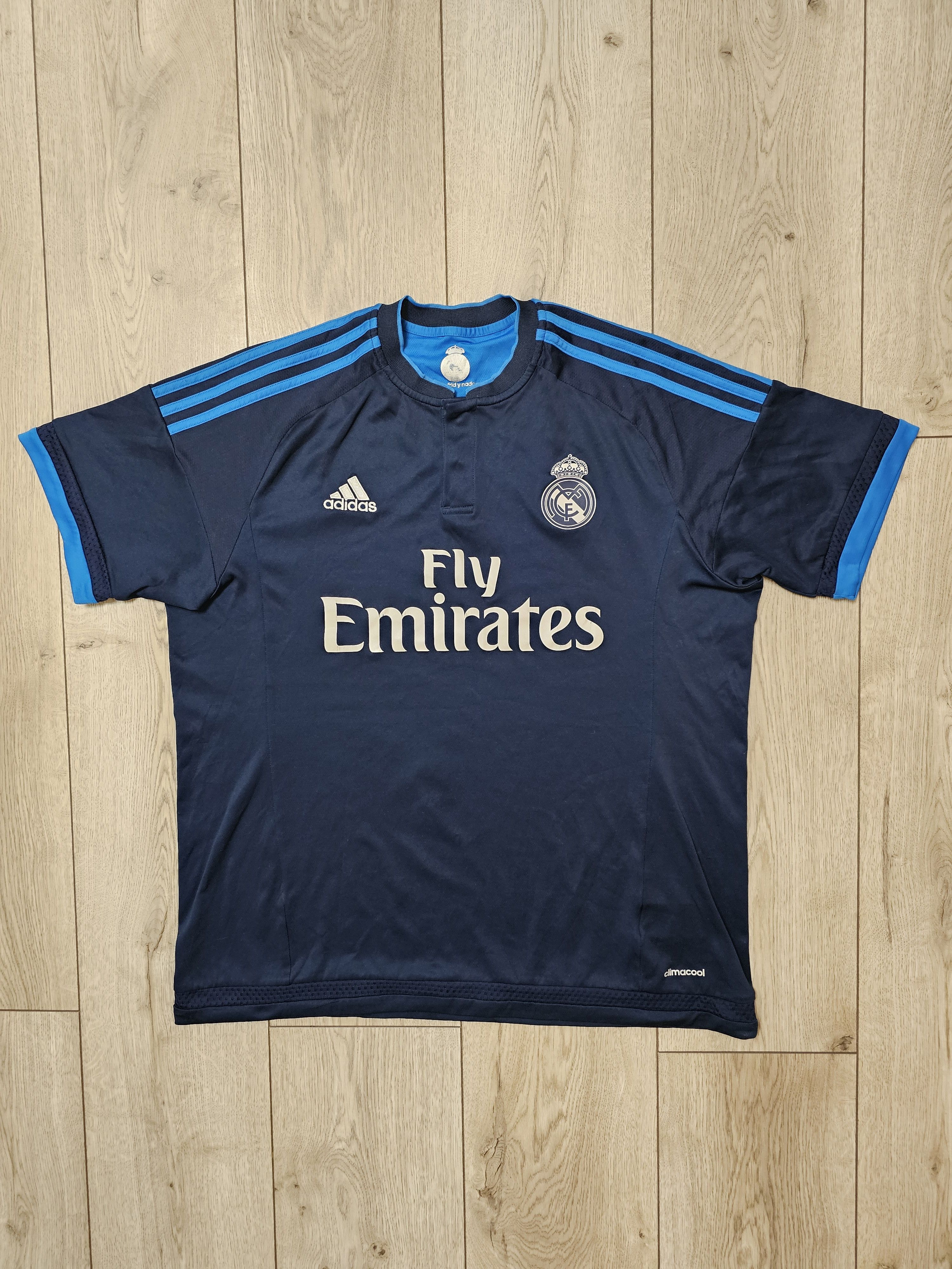 Adidas REAL MADRID 2015 2016 THIRD FOOTBALL SHIRT SOCCER JERSEY Size US L / EU 52-54 / 3 - 1 Thumbnail