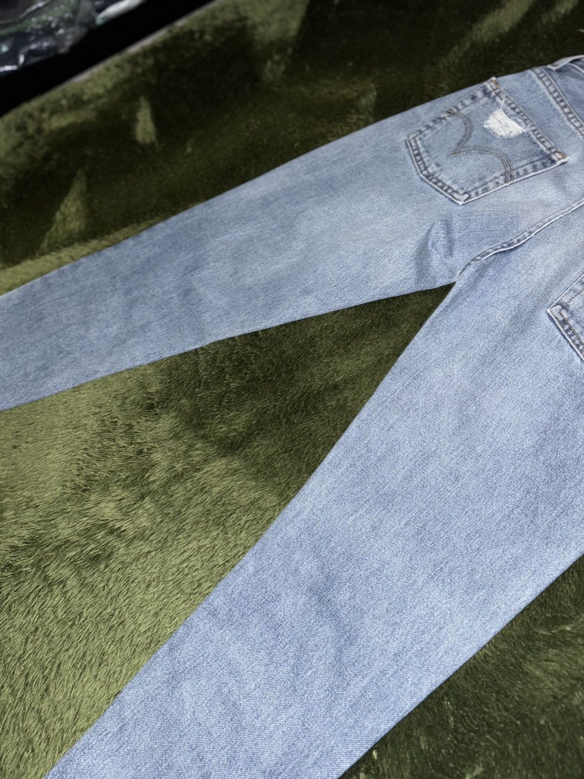 Levi's [W31/L34] Levis 550 USA destroyed denim pants indigo Size US 31 - 10 Thumbnail
