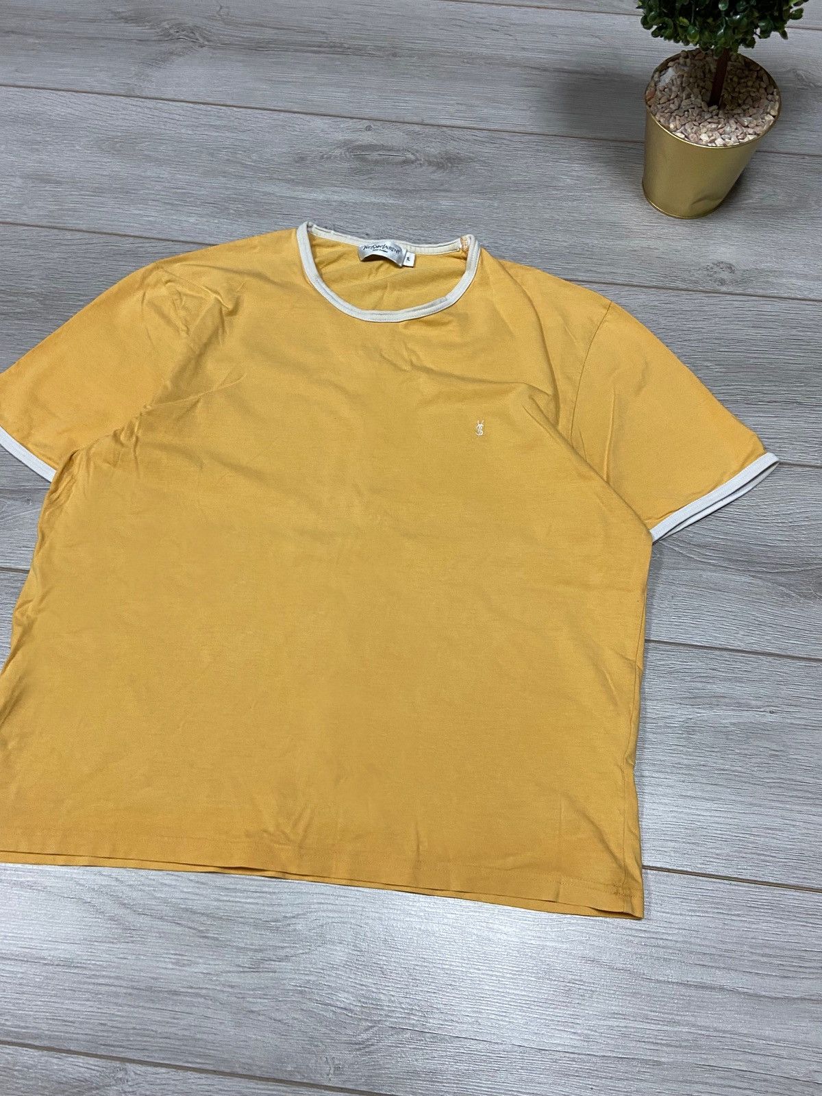 Yves Saint Laurent Yves Saint Laurent YSL vintage t-shirt Size US XL / EU 56 / 4 - 2 Thumbnail