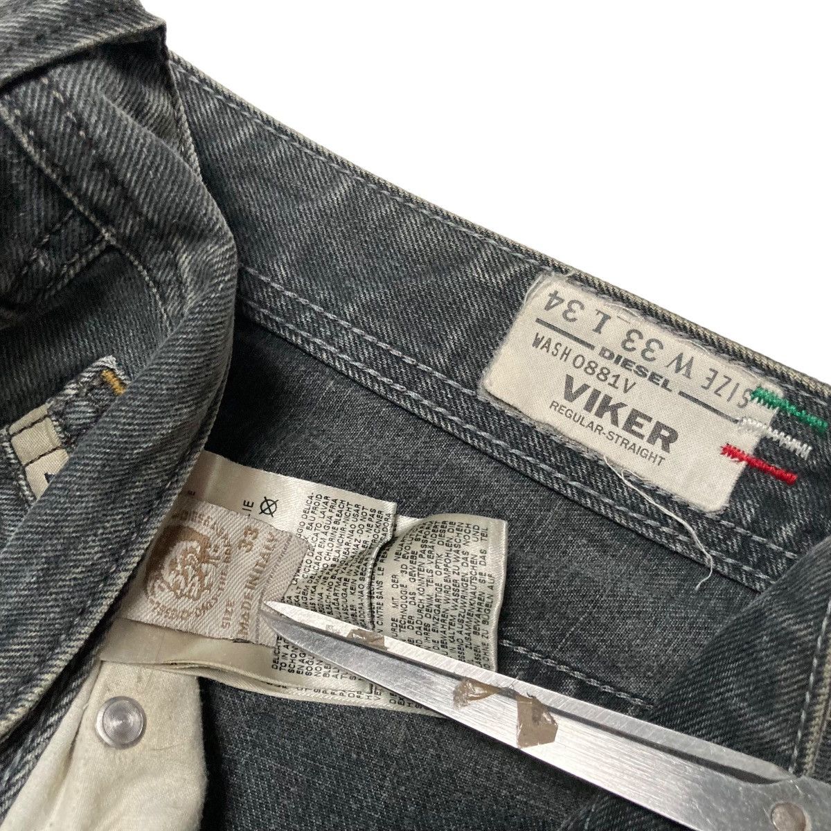 Diesel × Japanese Brand Vintage y2k Diesel Jeans Denim Distressed Faded Washed Size US 33 - 10 Thumbnail