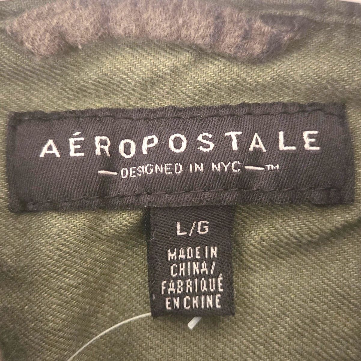 Aeropostale Aeropostale Army Green Striped Button-Up Shirt - Large Size US L / EU 52-54 / 3 - 4 Thumbnail