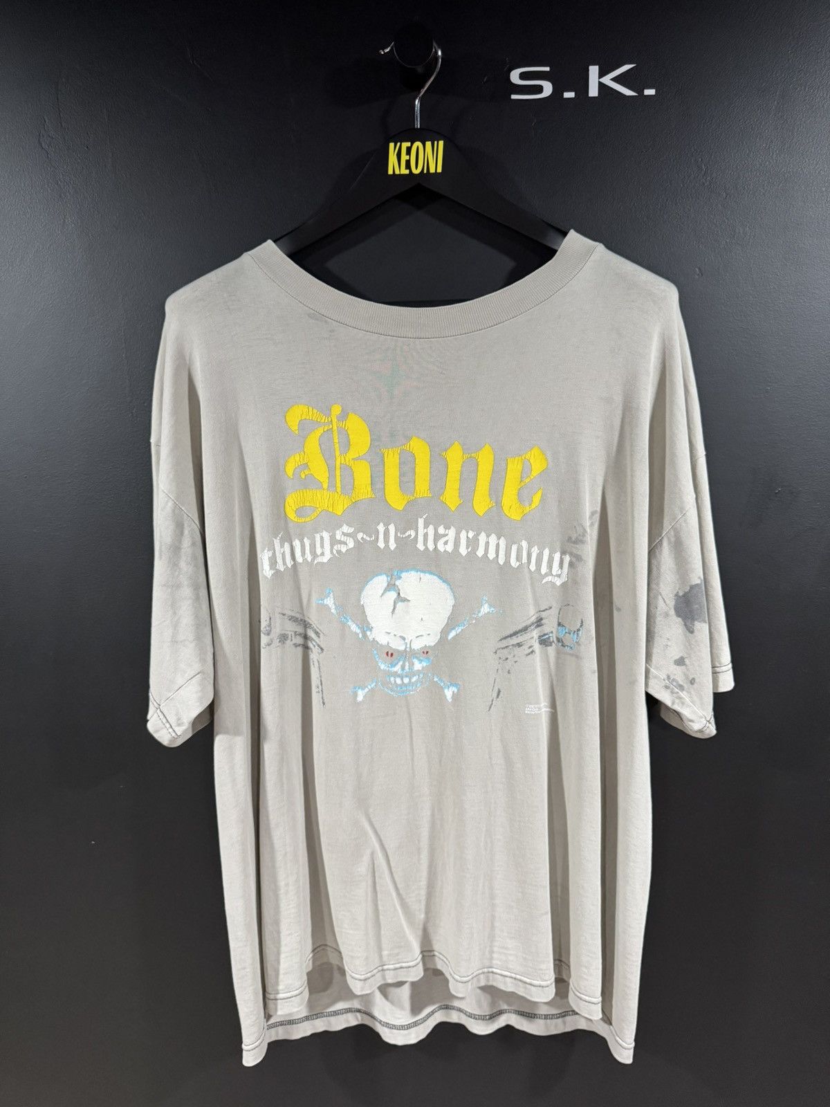 Rap Tees 1997 Vintage Bone Thugs n Harmony Faded Distress Rap Tee XL Size US XL / EU 56 / 4 - 1 Thumbnail