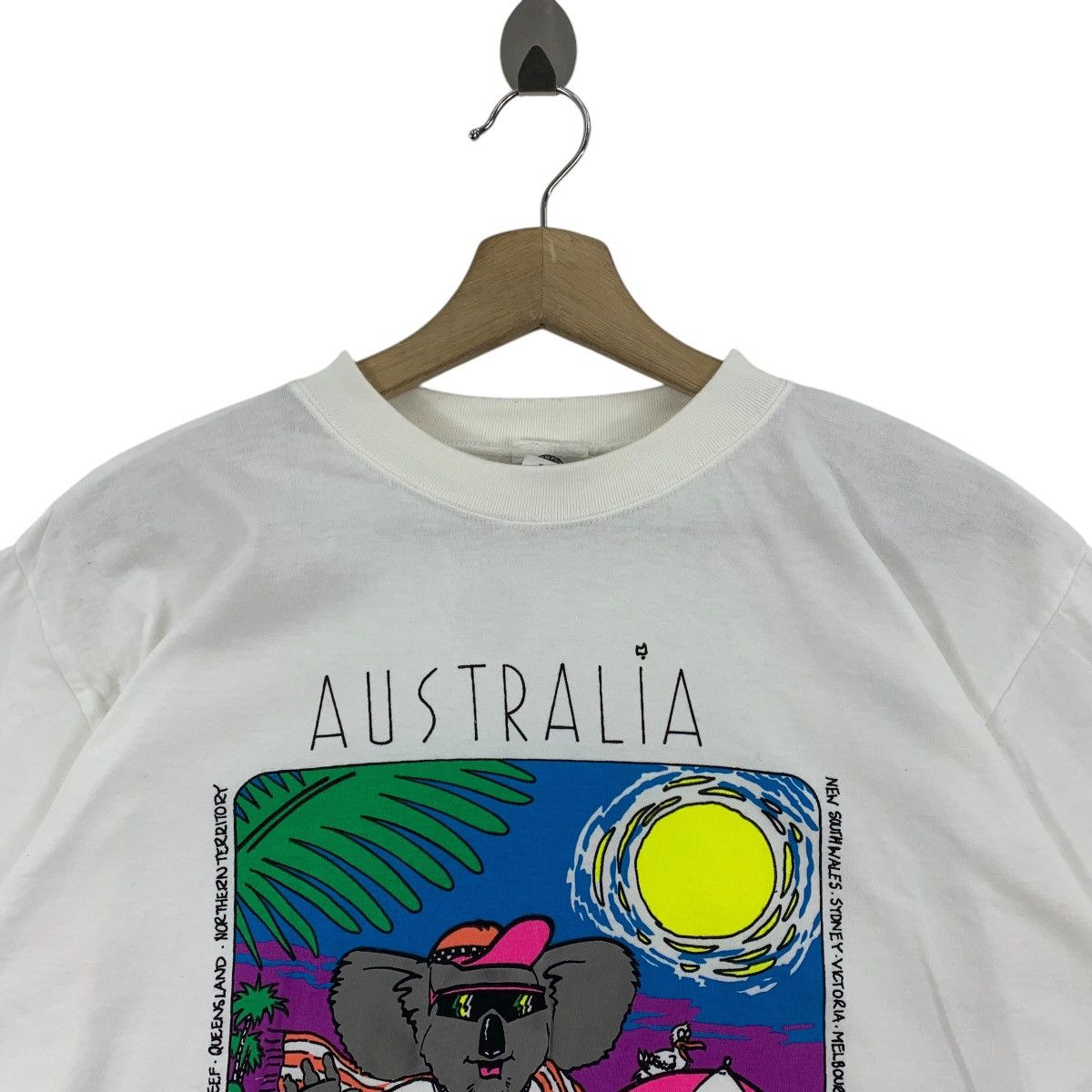 Vintage Vintage KEN DONE Australian down under art tee Size US L / EU 52-54 / 3 - 2 Thumbnail