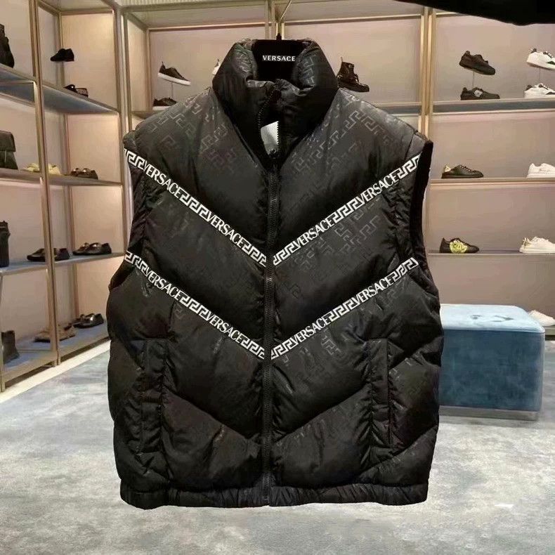 Versace Versace Short down jacket with dark logo Size US L / EU 52-54 / 3 - 2 Thumbnail