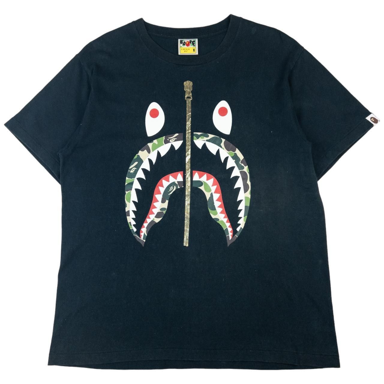 Bape Vintage Bape Shark Graphic T Shirt Size M Size US M / EU 48-50 / 2 - 1 Thumbnail