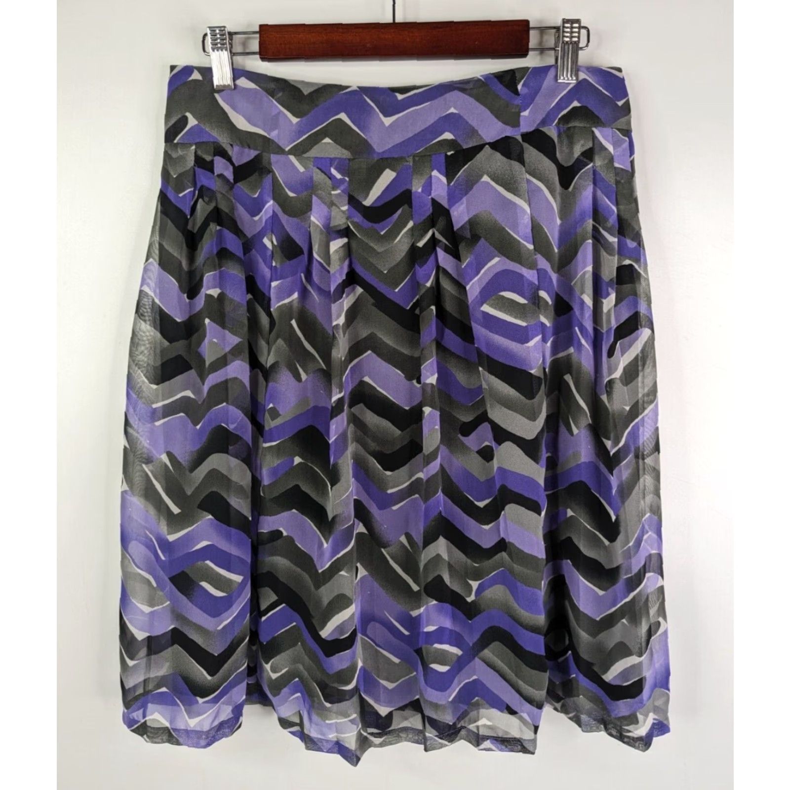 Vintage Jonathan Martin Skirt Casual Women A-Line Midi Purple Zig Zag Stripe Lined Size Medium Polyester 100% Machine Washable Summer Size 32" / US 10 / IT 46 - 4 Thumbnail