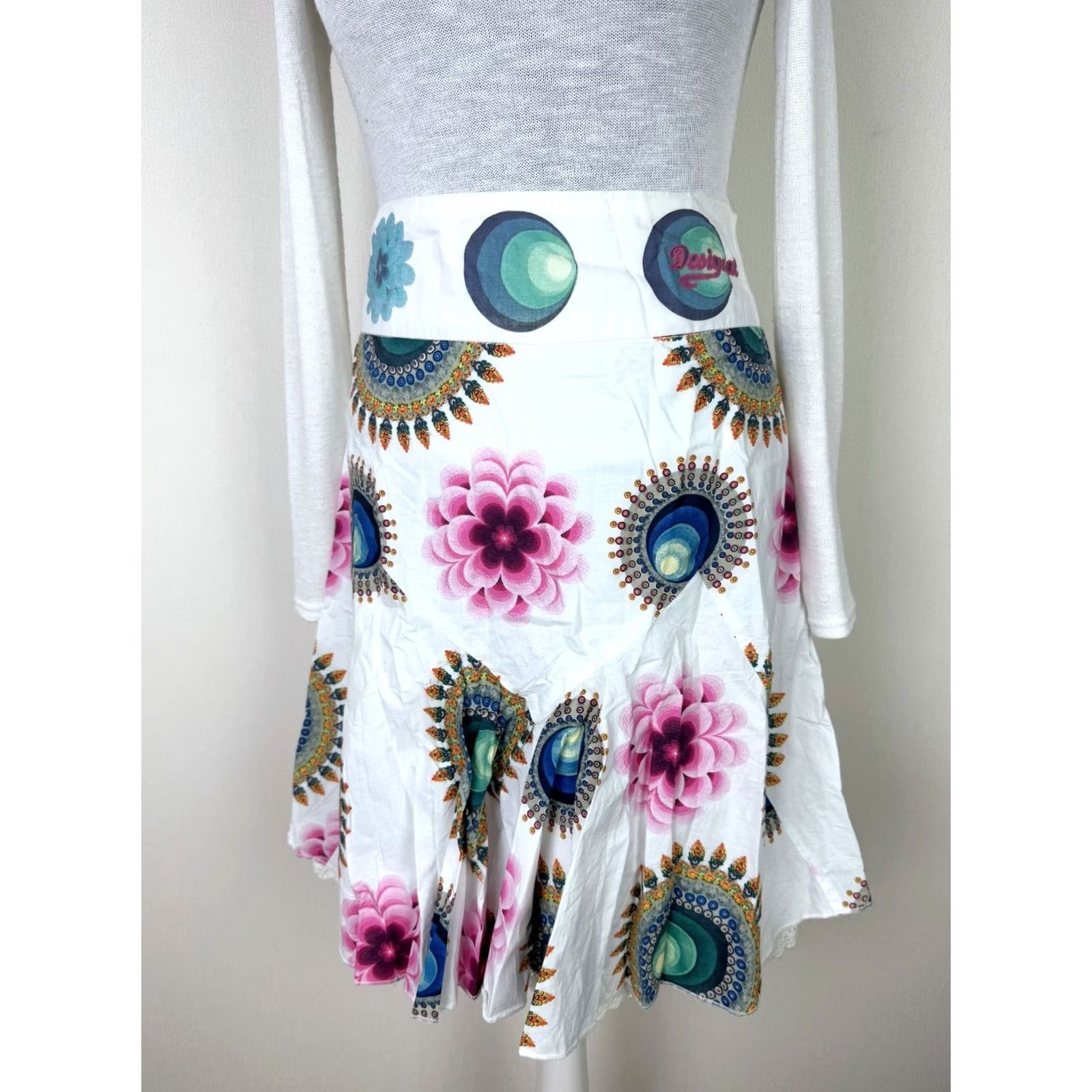Desigual Desigual Skirt Womens Size 38 Knee Length Cotton Multicoloured Skirt 38 Womens Mens Size 26" / US 2 / IT 38 - 2 Thumbnail
