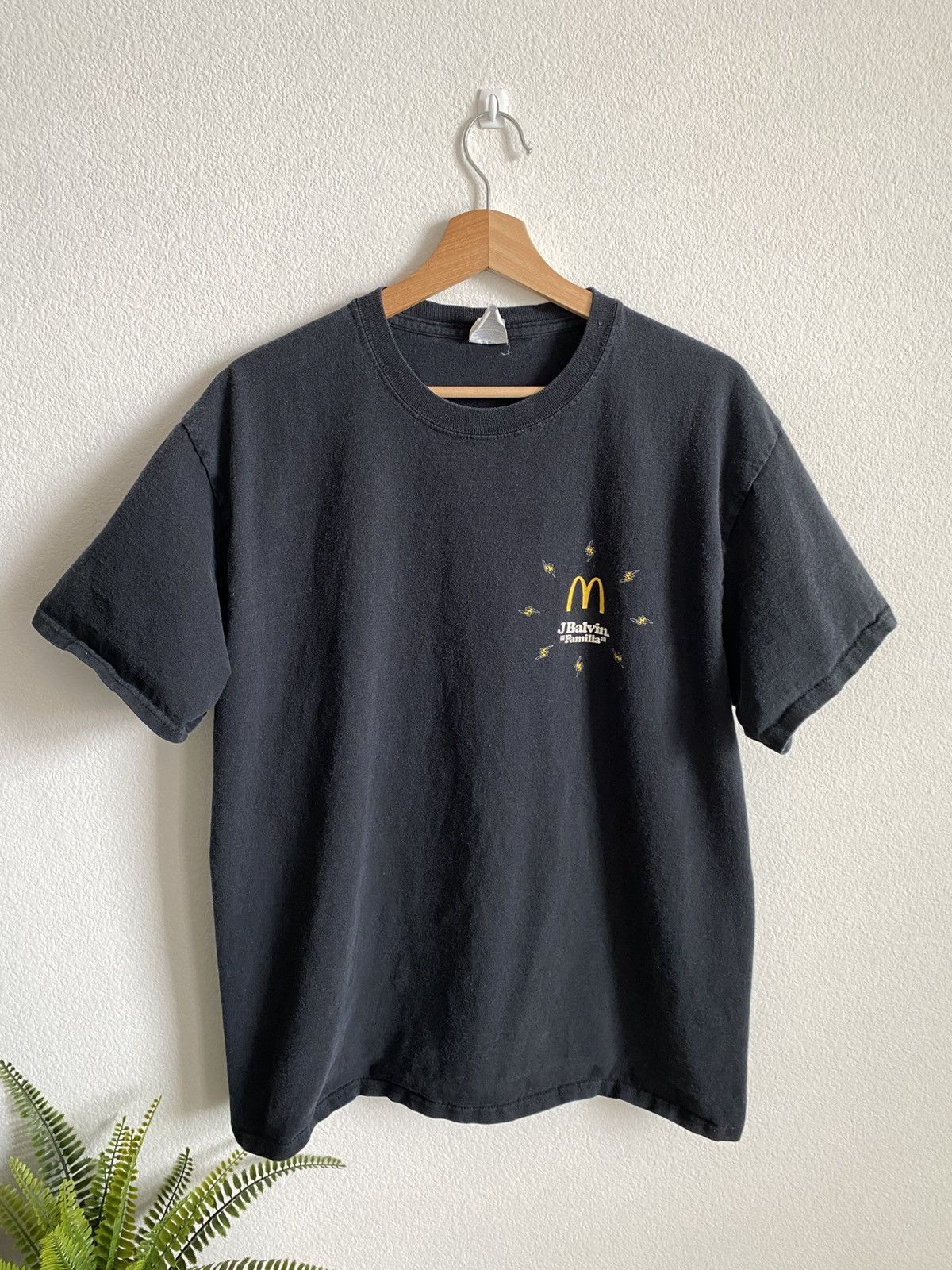 J Balvin J Balvin Mcdonalds Meal Tee Size US L / EU 52-54 / 3 - 1 Thumbnail