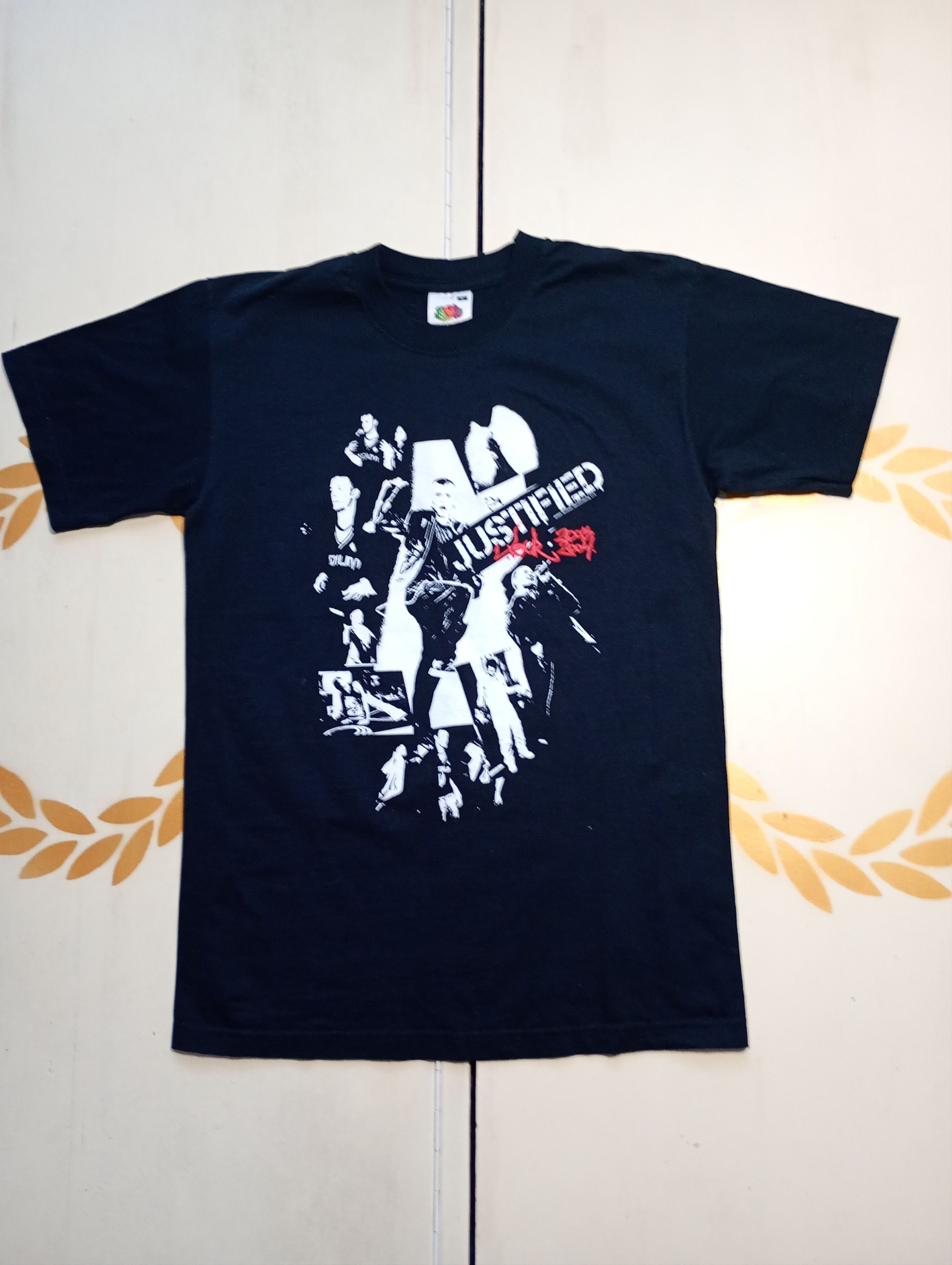 Band Tees × Fruit Of The Loom Justified Tour 2003-2004 Fruit of the Loom T-Shirt Size US S / EU 44-46 / 1 - 1 Thumbnail