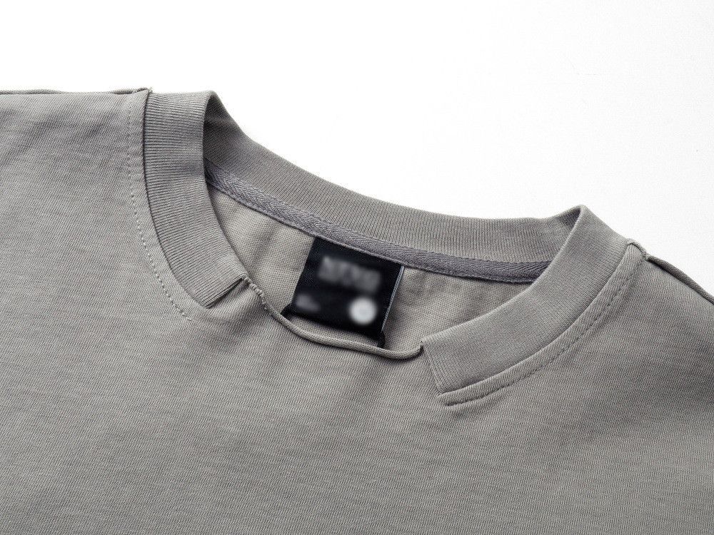 Japanese Brand Men's Pure Cotton Short-Sleeve T-Shirt with Face Print Size US M / EU 48-50 / 2 - 2 Thumbnail