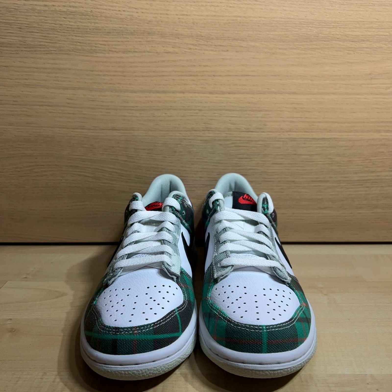 Nike Dunk Low “Tartan Plaid” Size US 5 / IT 35 - 2 Thumbnail