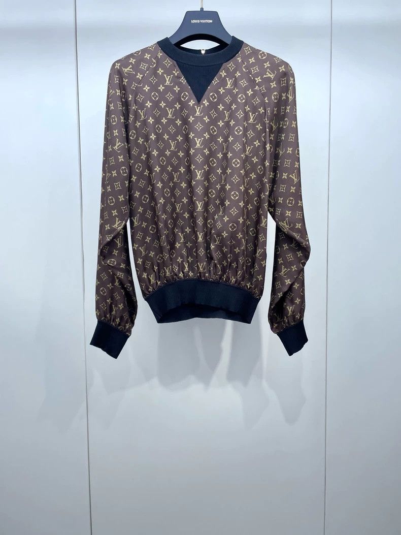 Louis Vuitton Louis Vuitton Old flower full printed logo long sleeves 250 Size US XS / EU 42 / 0 - 1 Thumbnail