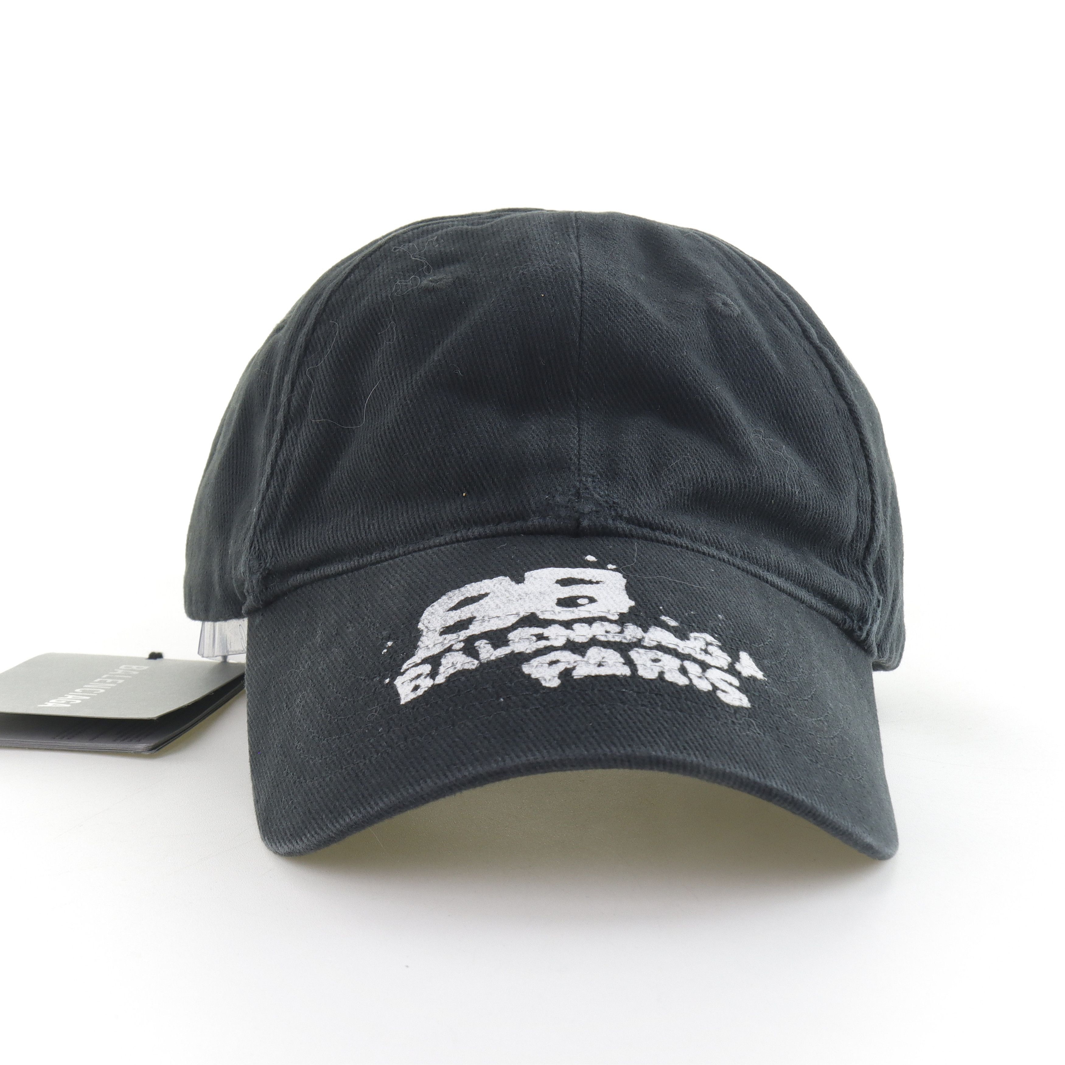 Balenciaga Balenciaga Unity ring logo embroidered skull cap beanie