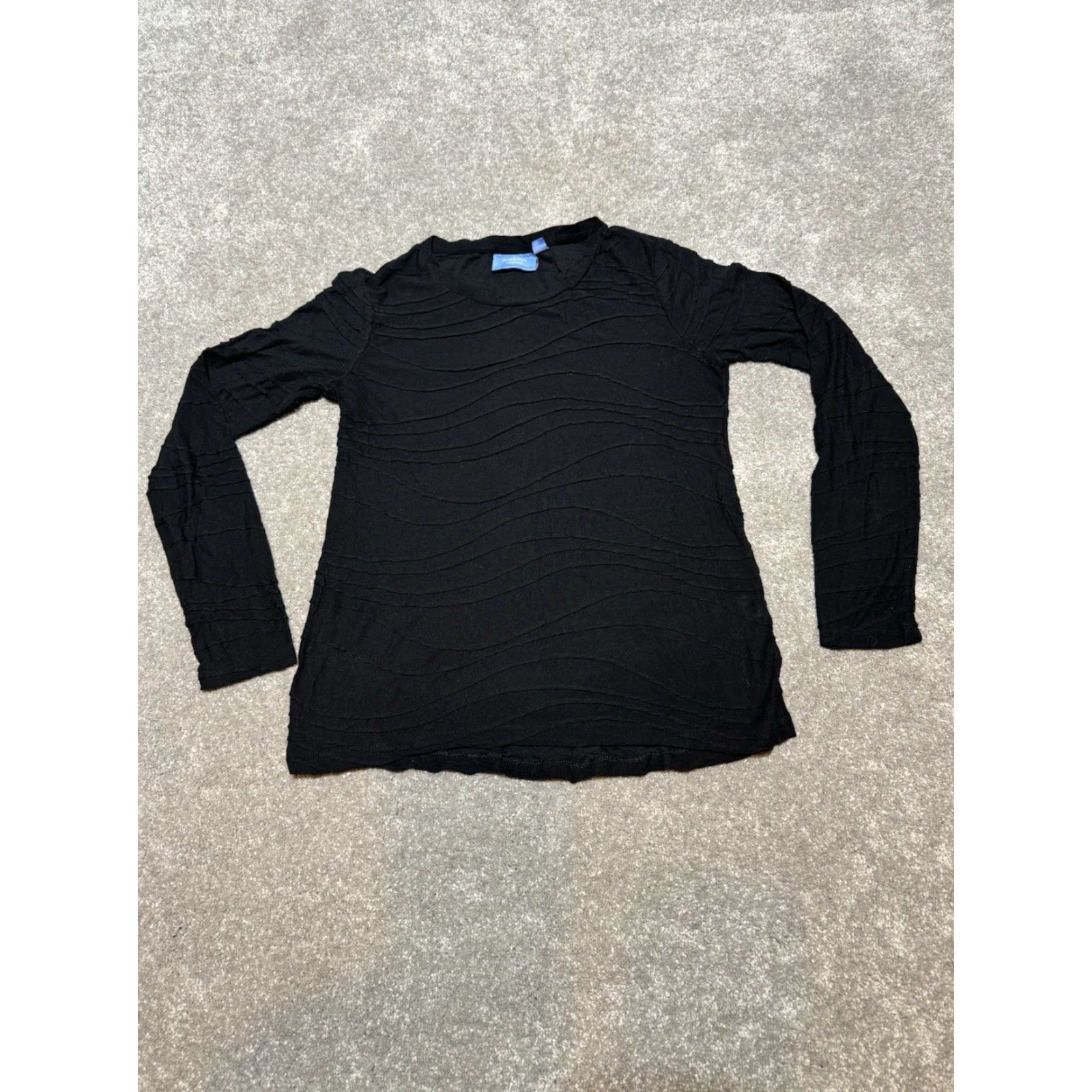 Vintage Vera Wang Simply Top Womens Small Blouse Long Sleeve Round Neck Black Solid Grunge Halloween Art Witchy Boho Womens Size S / US 4 / IT 40 - 3 Thumbnail