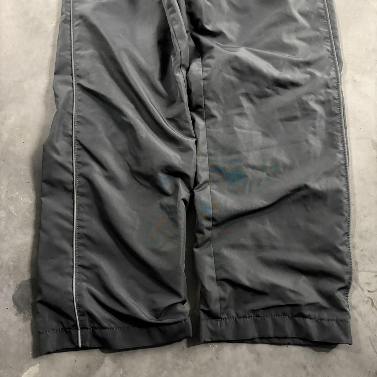 Vintage Crazy Vintage Y2K/2000s Grey Nylon Striped Essential Track Pants! Size US 27 - 3 Thumbnail