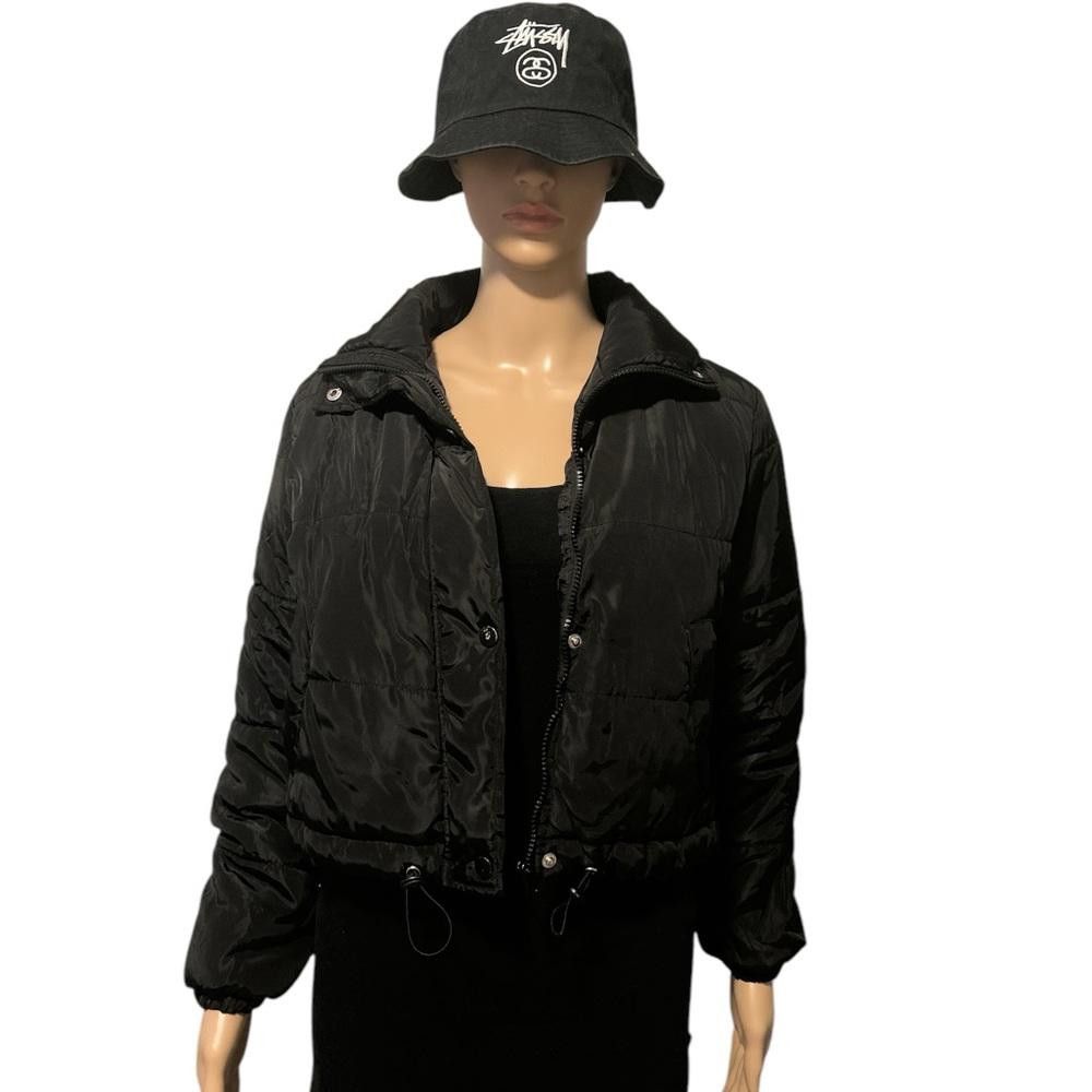 Shein SHEIN Black Puffer Jacket - Size US 4 Size S / US 4 / IT 40 - 1 Thumbnail