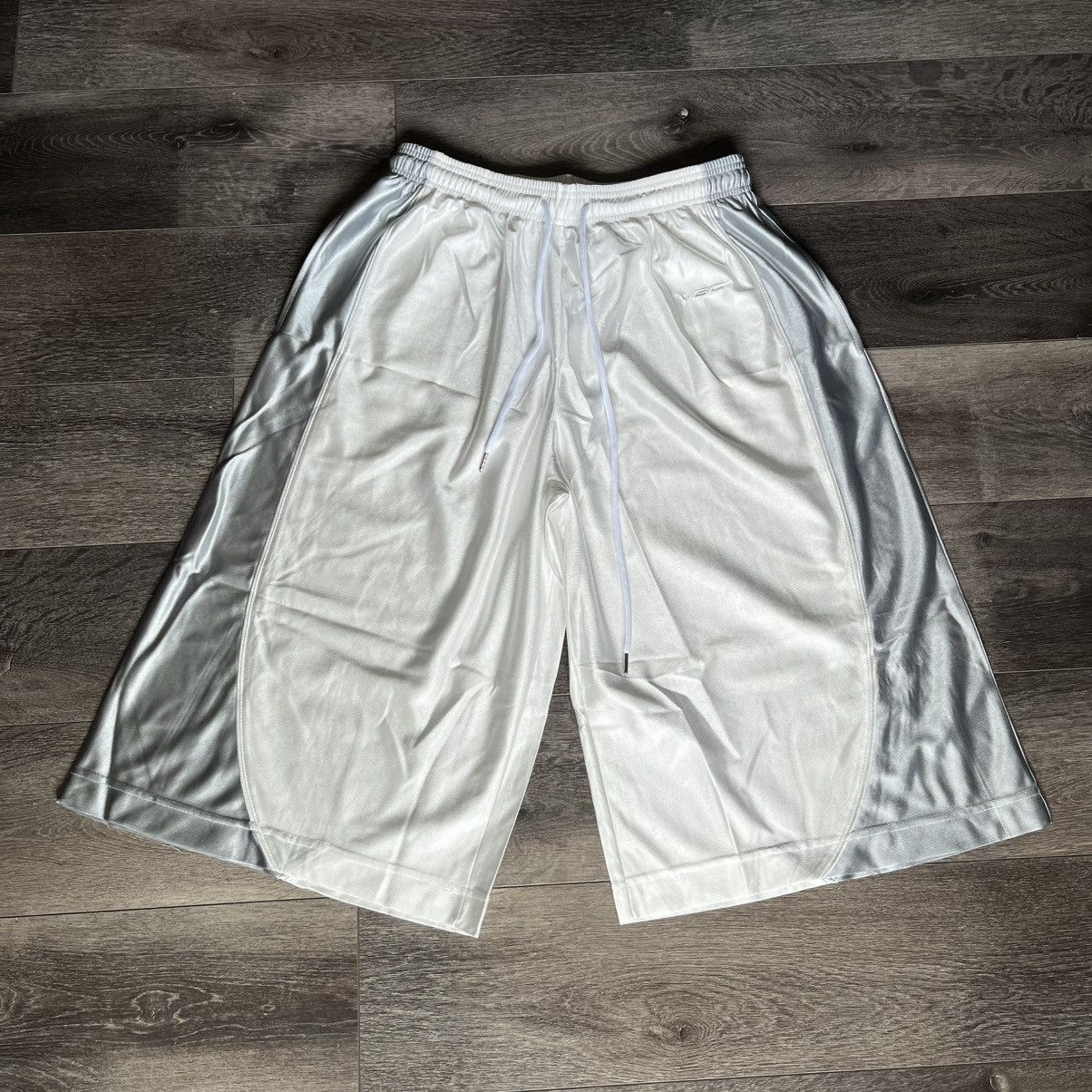 Vincent Boily-Chatelain Baggy Bball Shorts White Basketball