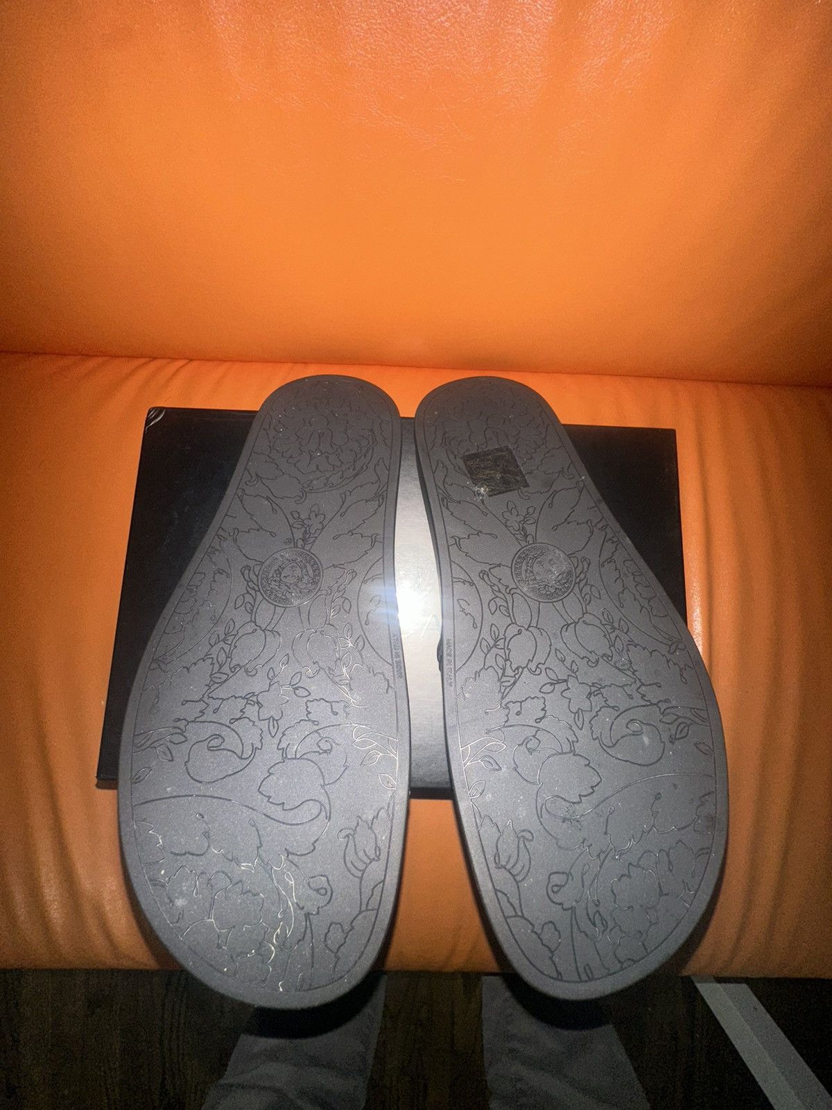 Versace Versace sliders Size US 8 / IT 38 - 2 Thumbnail