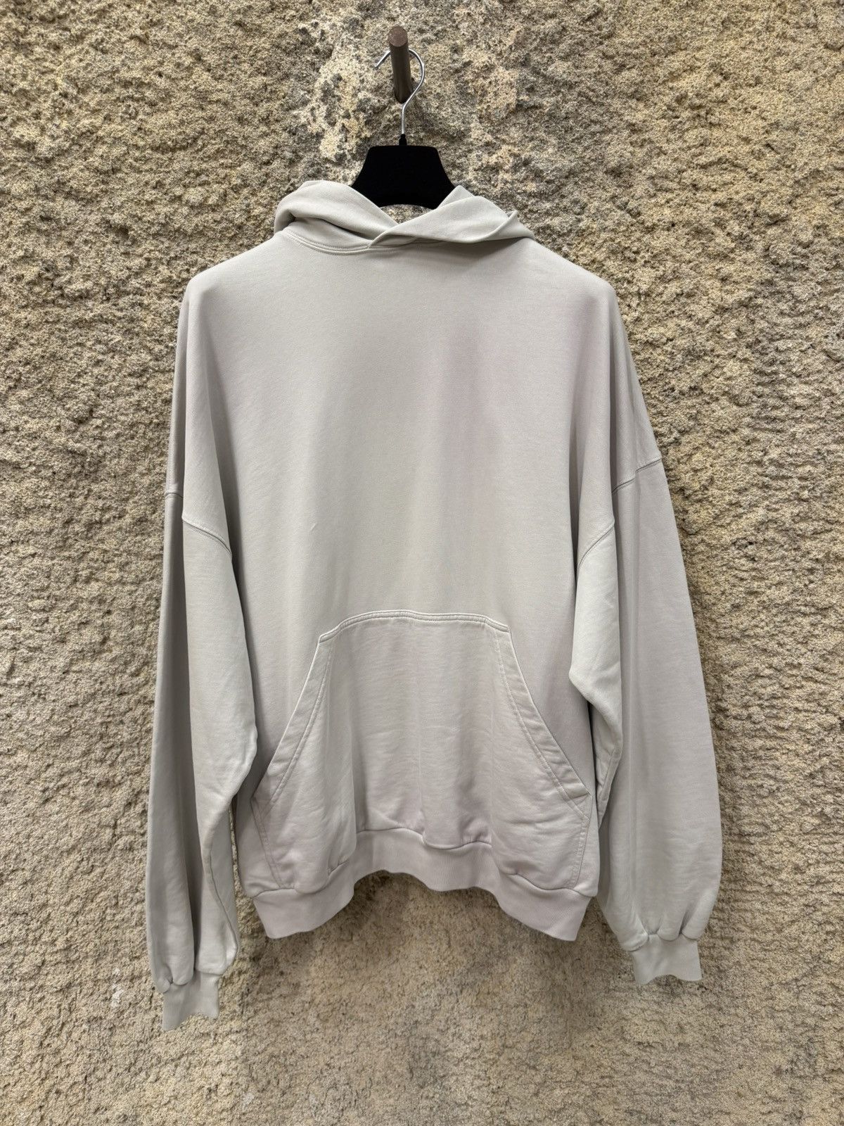 Balenciaga Balenciaga pull over logo oversized embroider logo skater Size US M / EU 48-50 / 2 - 3 Thumbnail
