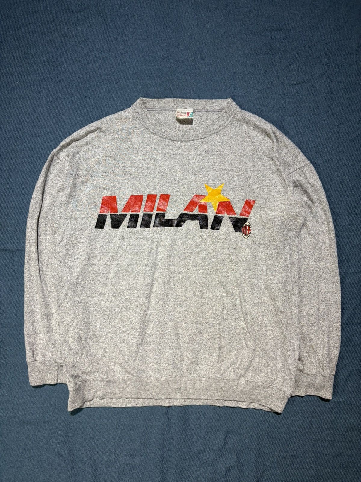 Vintage 1990s Basic Sportswear AC Milan Serie A Classic Sweatshirt Size US XL / EU 56 / 4 - 1 Thumbnail