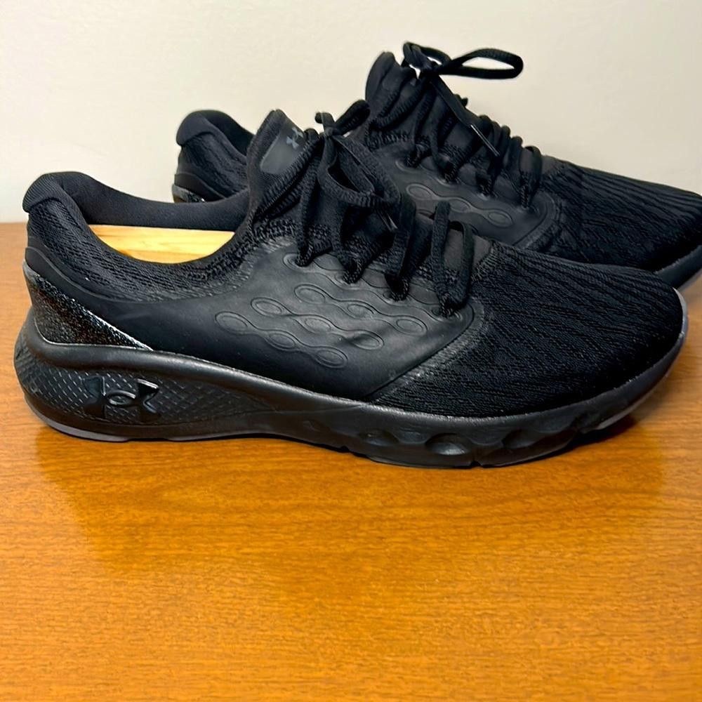 Under Armour Running Sneakers - Under Armour - size 9.5 US - Black Size US 9.5 / EU 42-43 - 2 Thumbnail