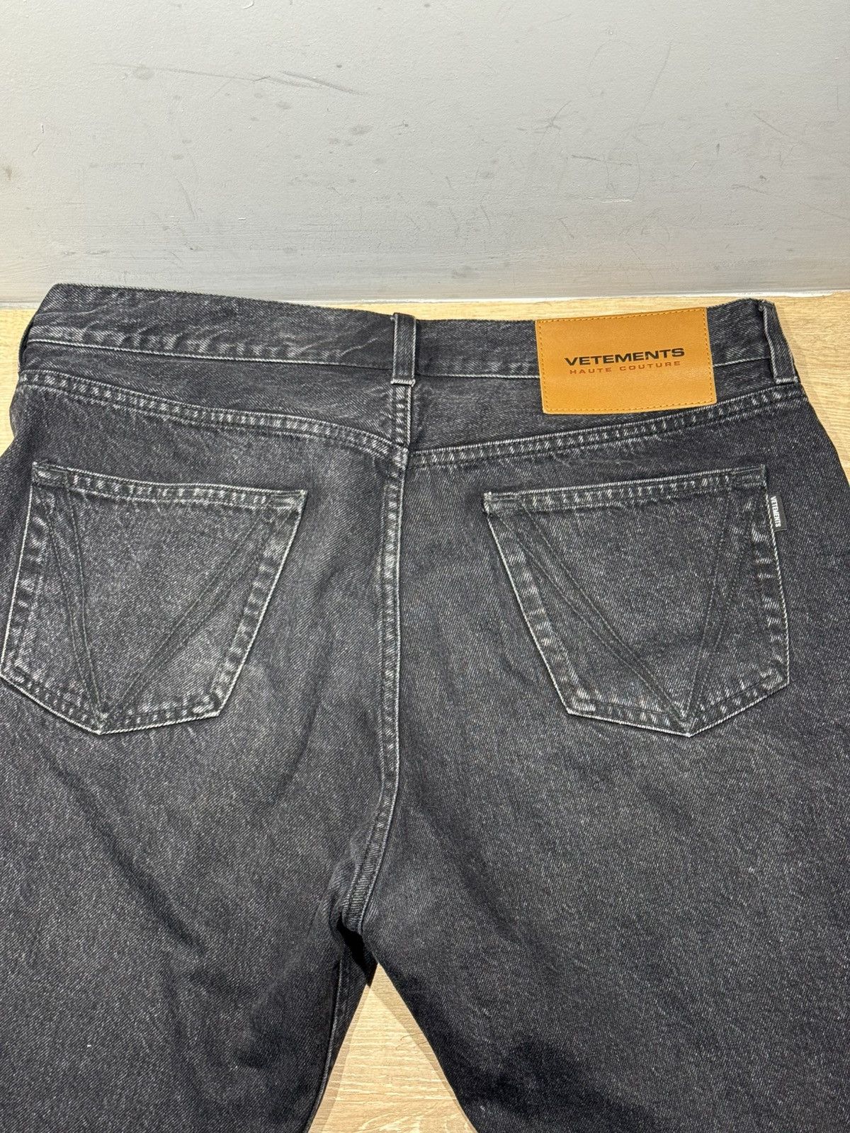 Vetements Vetements Whide-Leg denim shorts Size US 42 / EU 58 - 10 Thumbnail
