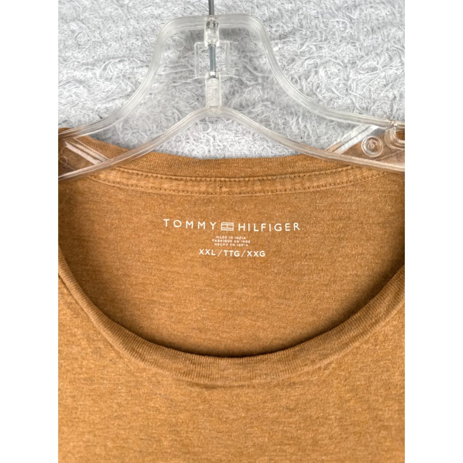 Tommy Hilfiger VINTAGE Tommy Hilfiger Shirt Adult 2XL Brown Cotton Crew Neck Short Sleeve Mens Logo Embroidered 90s Inspired Size US XXL / EU 58 / 5 - 7 Thumbnail