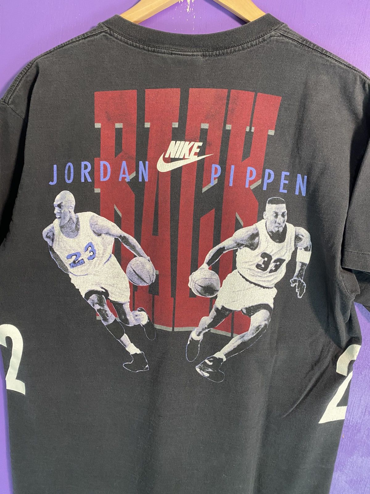 Nike Vintage 90s Nike back to back jordan/pippen faded t-shirt Size US L / EU 52-54 / 3 - 3 Thumbnail