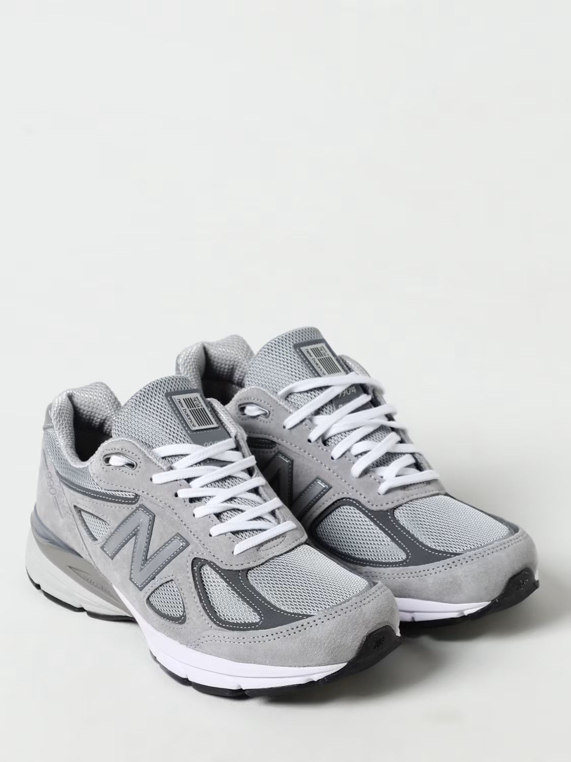 New Balance o1s22i1n0824 990V4 Low-Top Sneakers in Grey Size US 11 / IT 41 - 1 Thumbnail