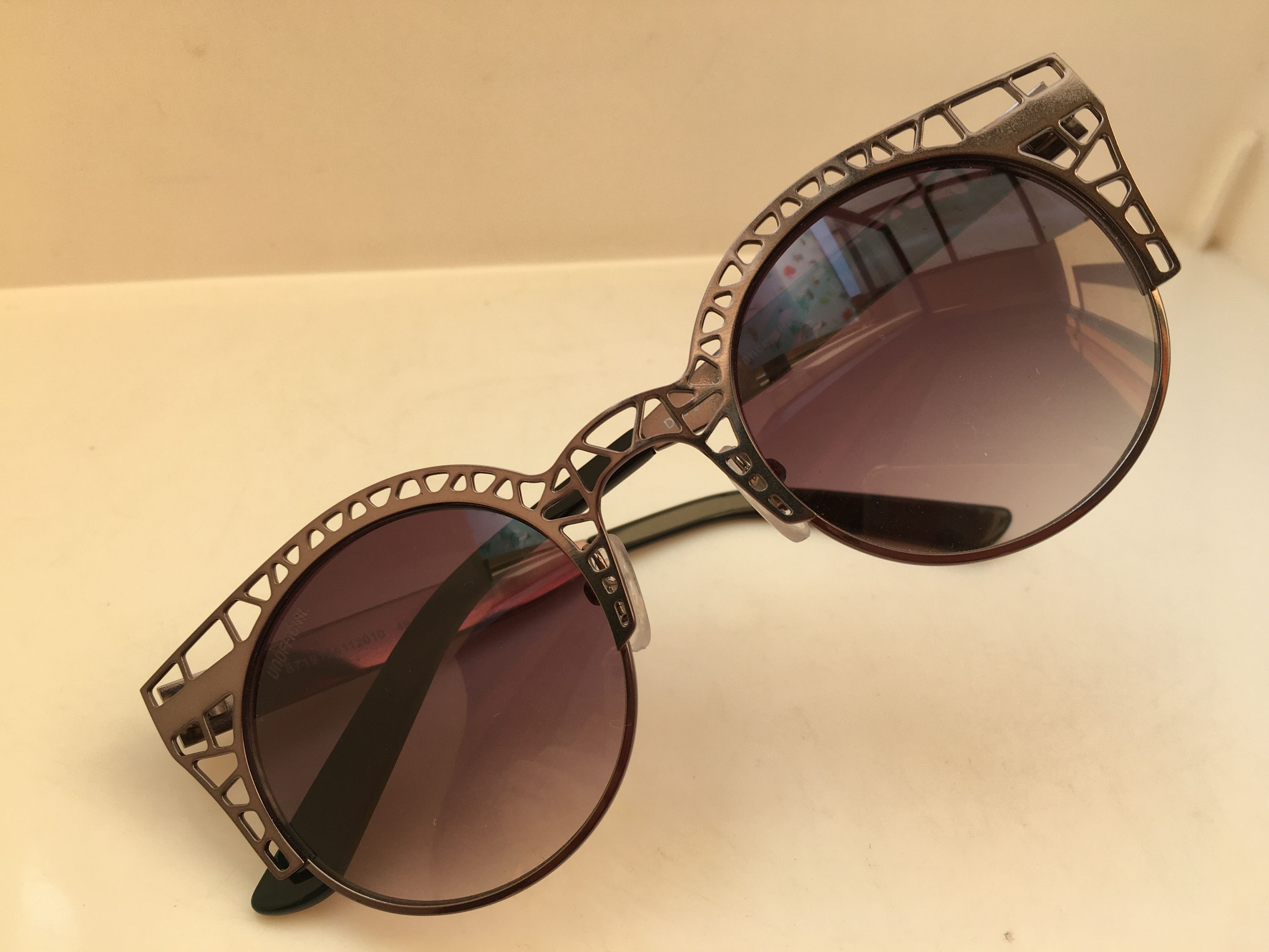 Other Mod Diva Round Sunglasses Frame RUNWAY SHOW Size ONE SIZE - 5 Thumbnail