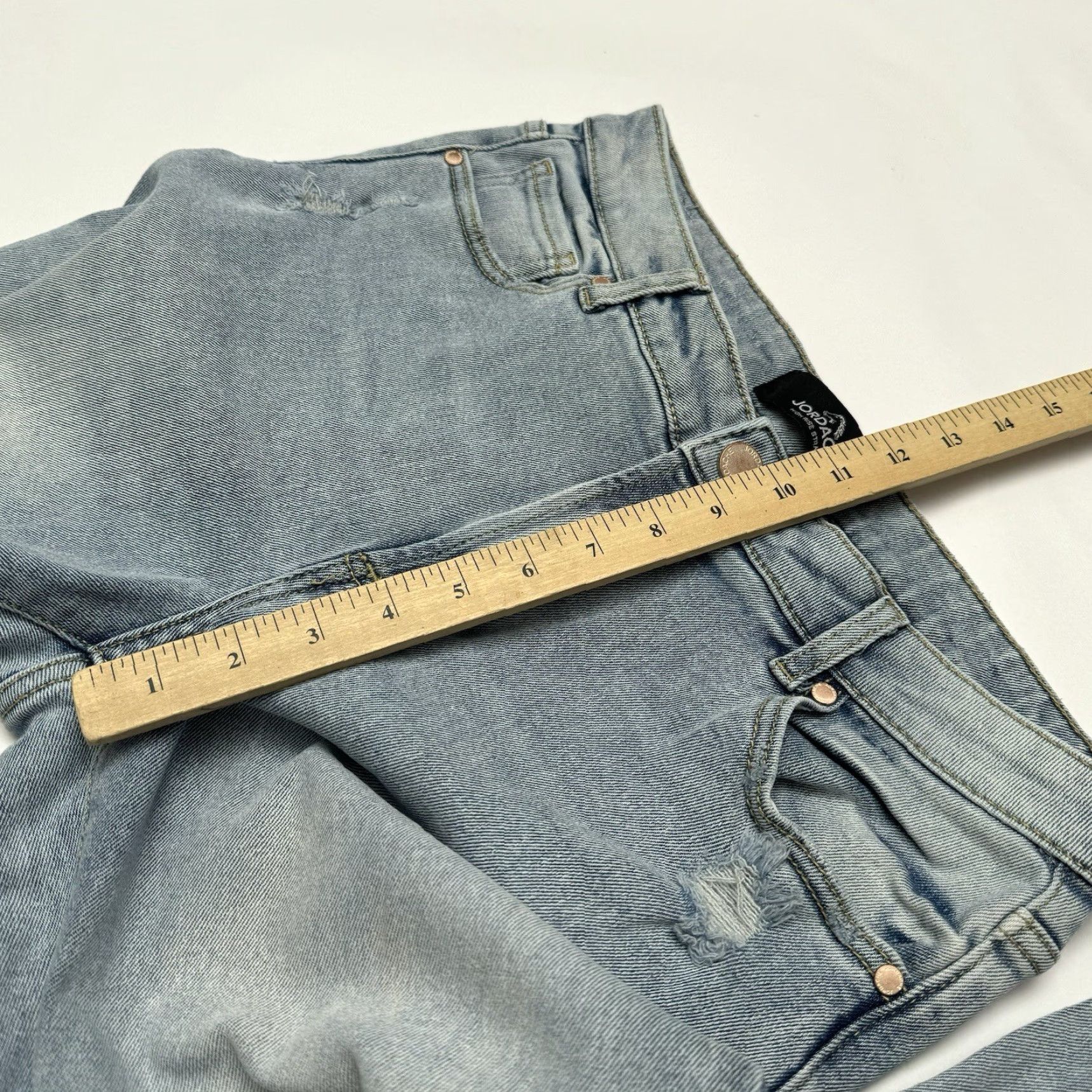 Jordache VINTAGE Jordache Jeans Women 90s Distressed Denim Blue Regular 28" Inseam Size 10 EUC Size 32" / US 10 / IT 46 - 7 Thumbnail